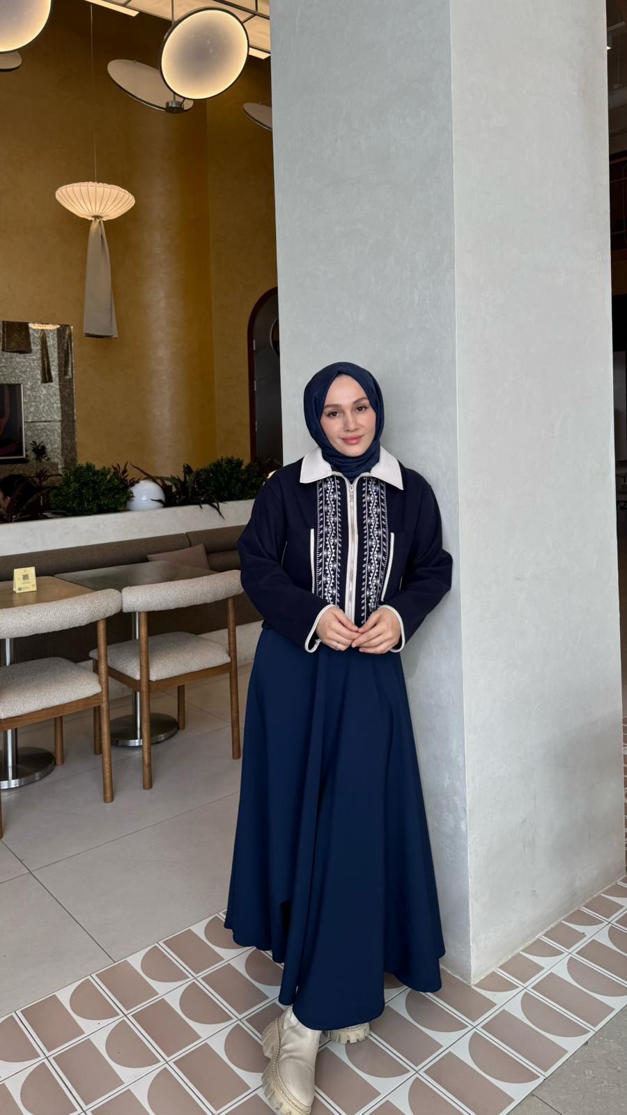 Kaşe Nakış Ceket-Lacivert