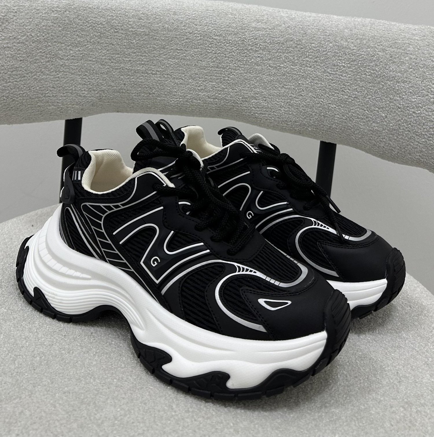 KADIN İTHAL SNEAKER | SİYAH