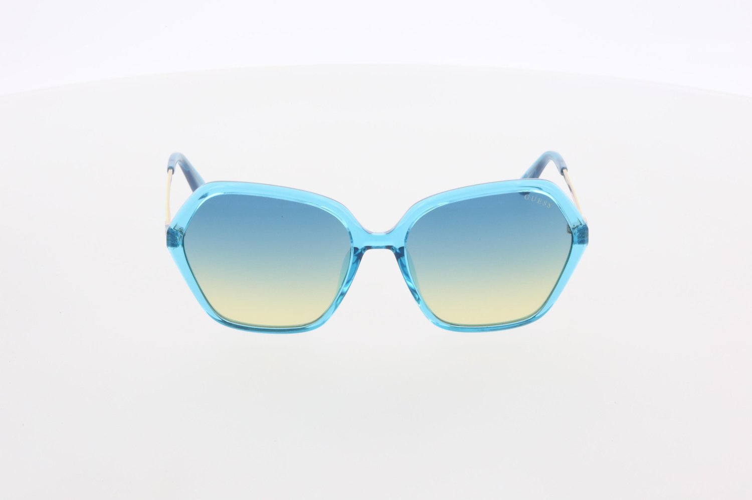  GUESS 00134 87W 55-16-140 Kadın Güneş Gözlüğü