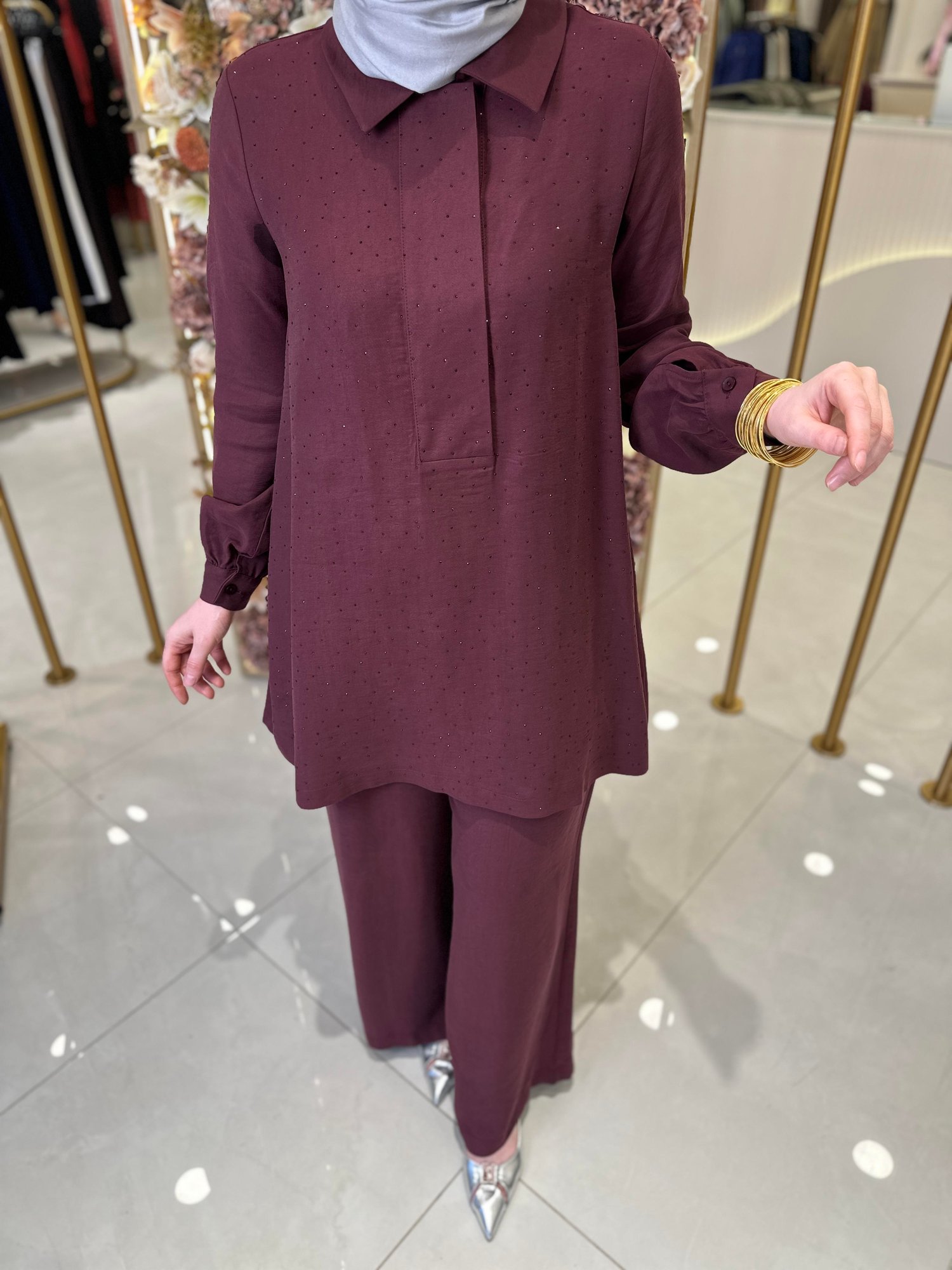 1019 Nuss Pantolonlu Takım