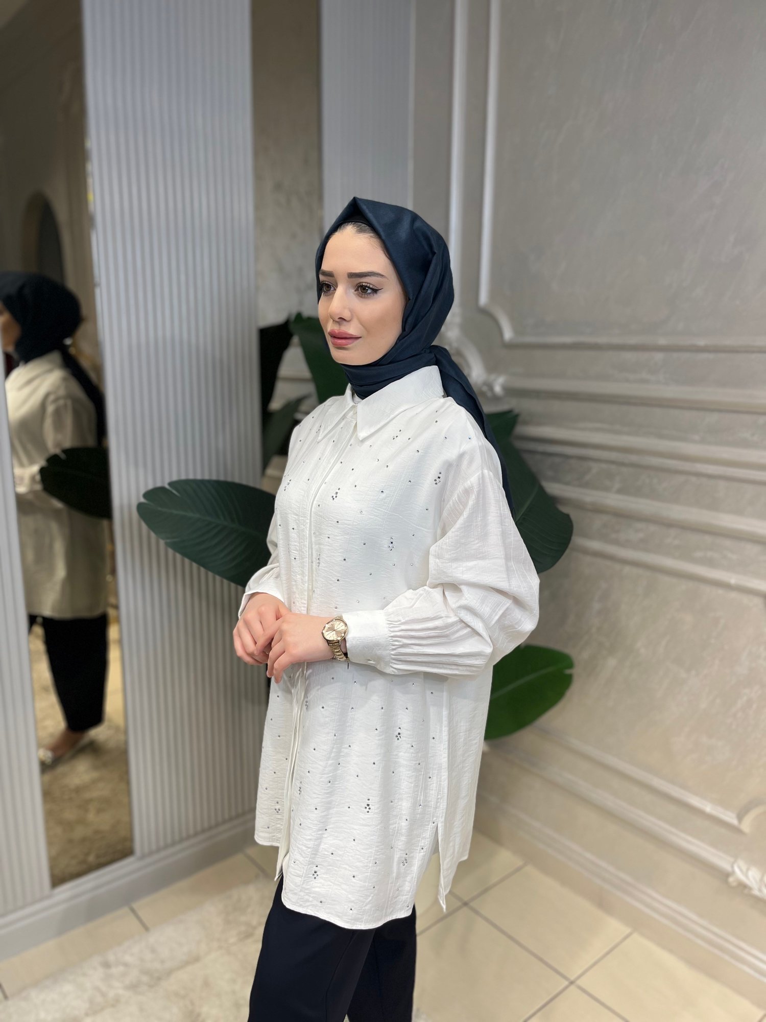 10646 Taşlı Gömlek