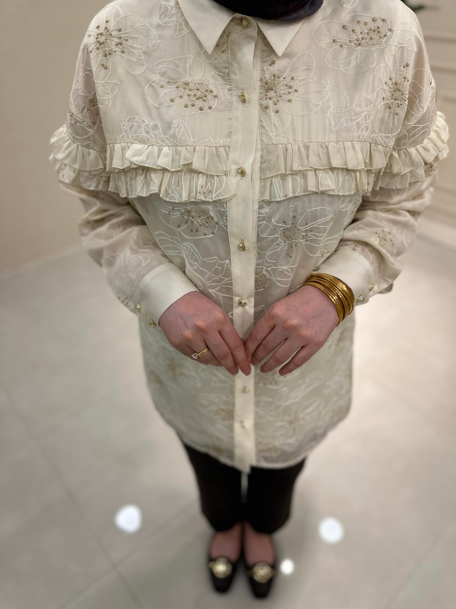 3211 Ghisa Tunik