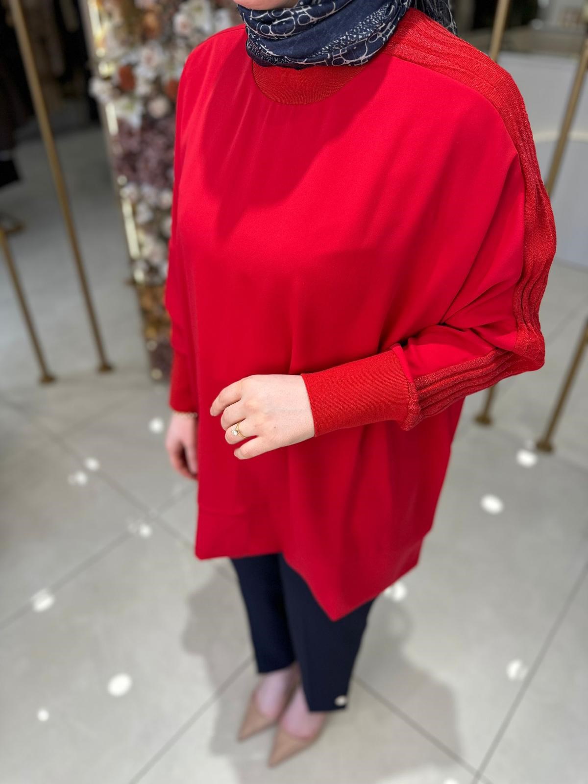4831 Ghisa Tunik