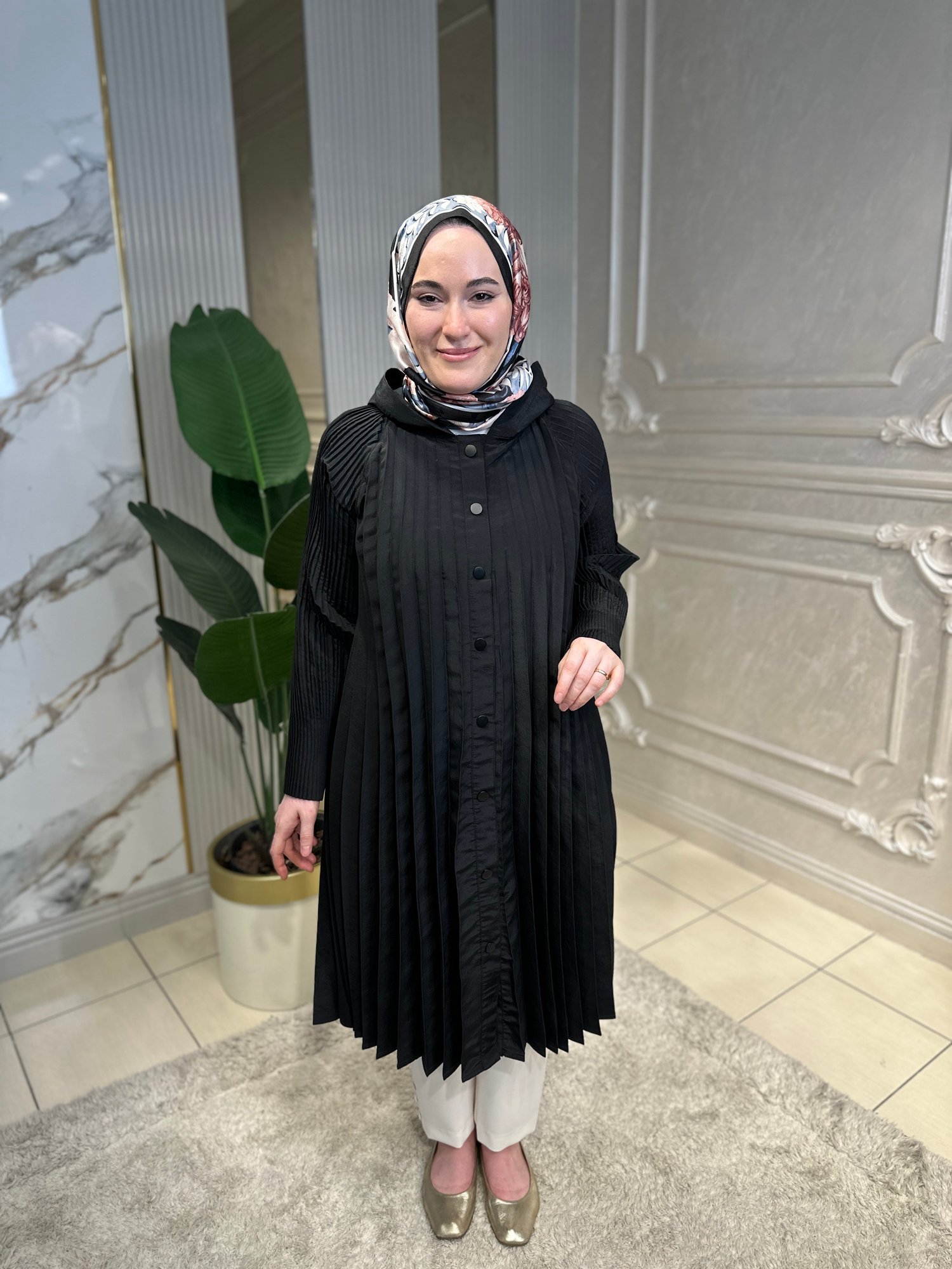 5881 Önden Çıtçıt Ve Plise Kolları Akordiyon Dubai Kap
