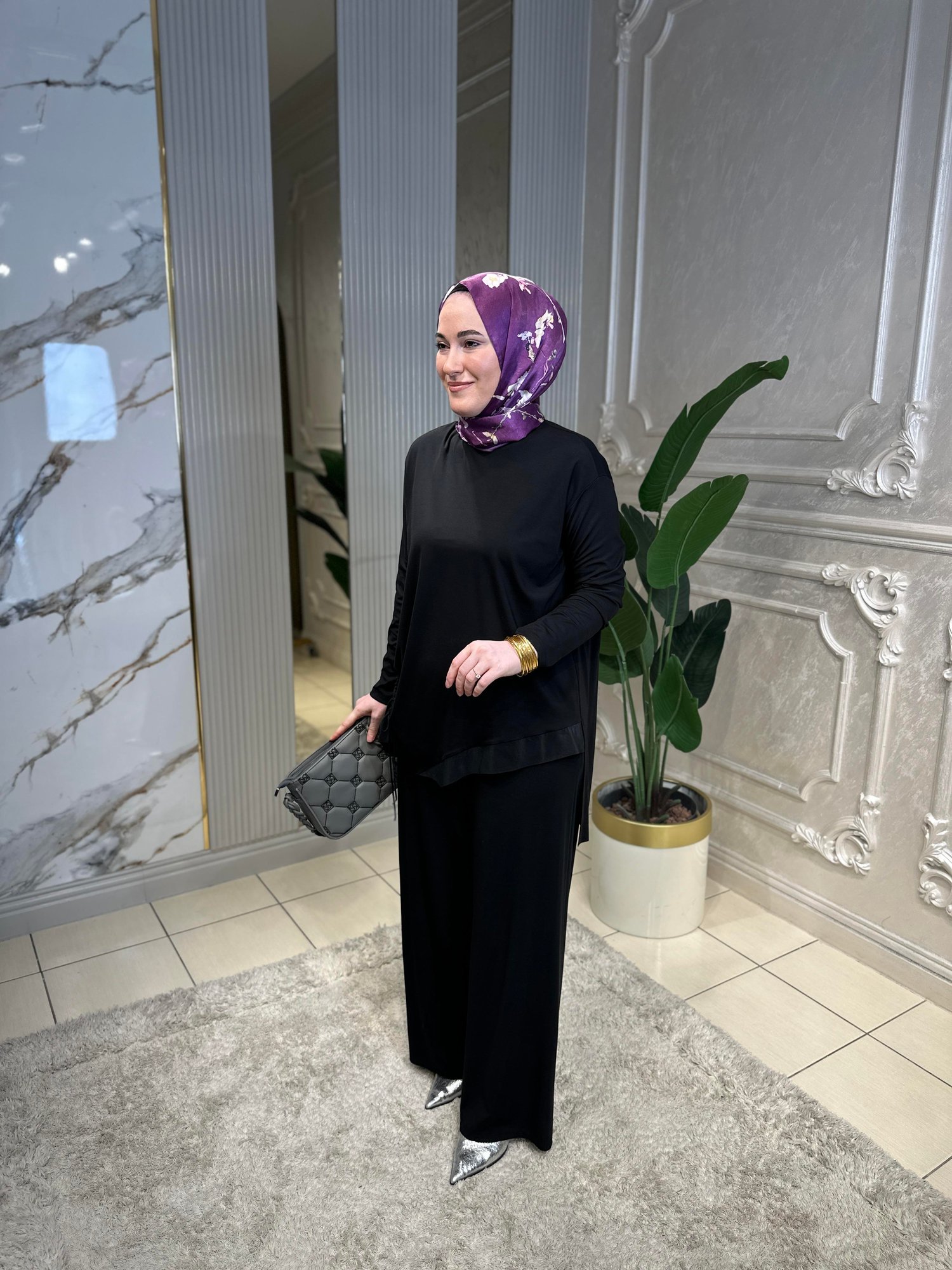 5920 Tuniği Büzgü İp Ve Dubai Detay Bol Paça Pantolon Takım