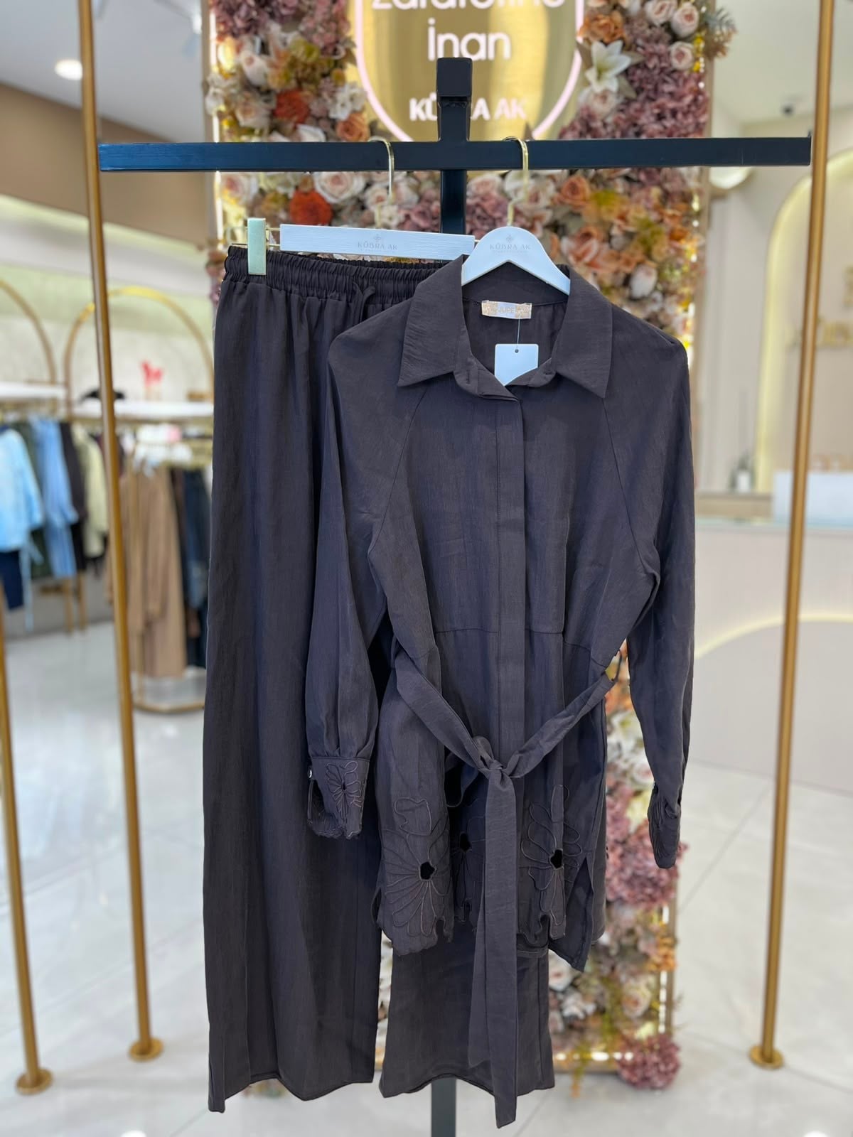 8666 Pantolon Takım