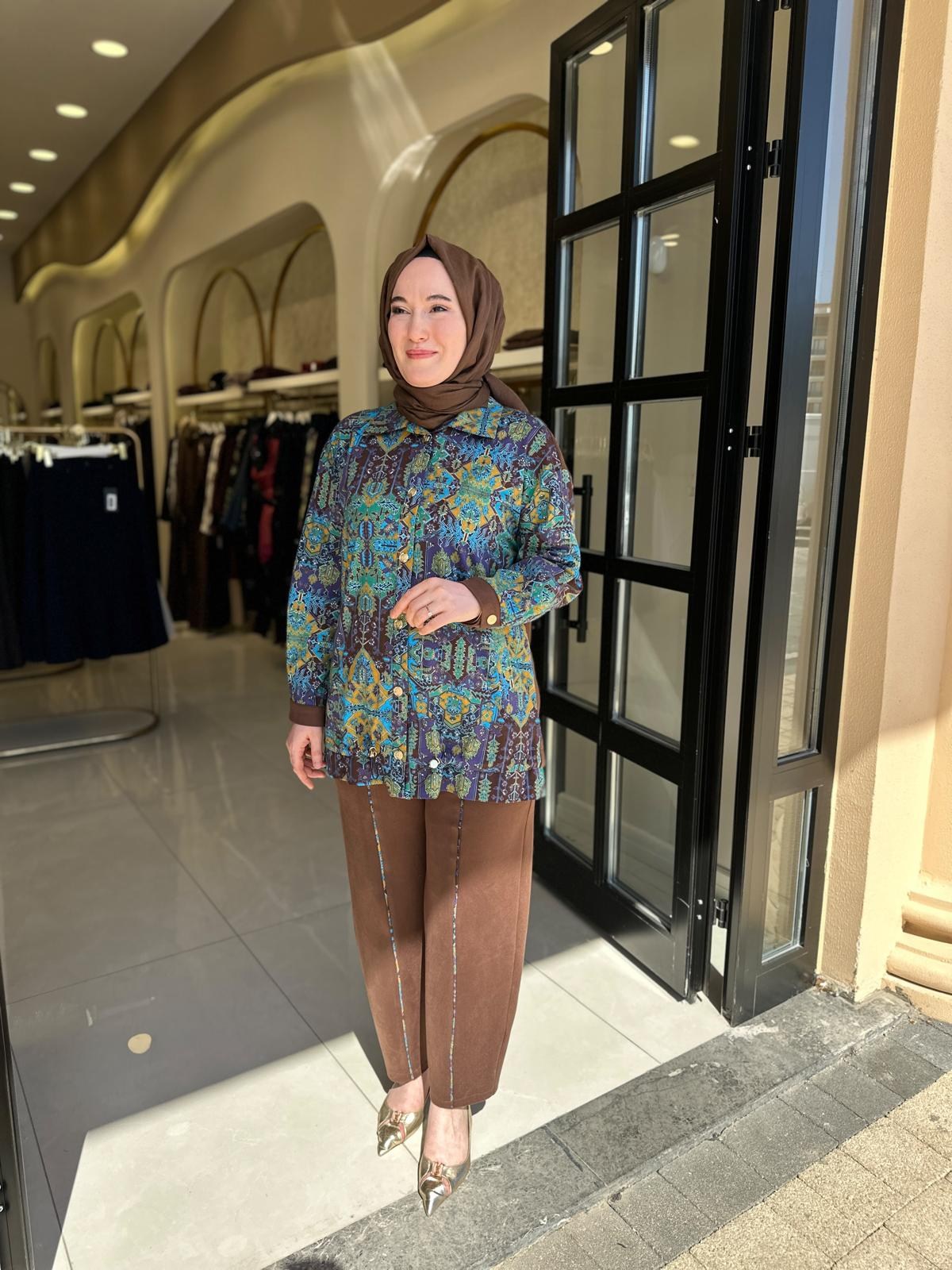 9206 Ghisa Pantolonlu Takım