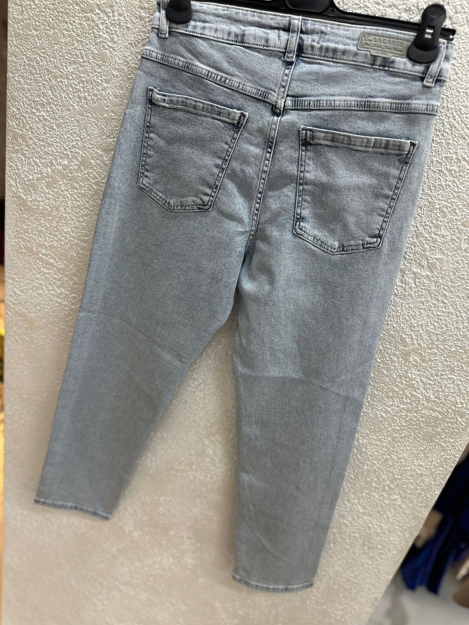 Ak0291-362-Yağmur Taşlı 30-38 Mom Jean