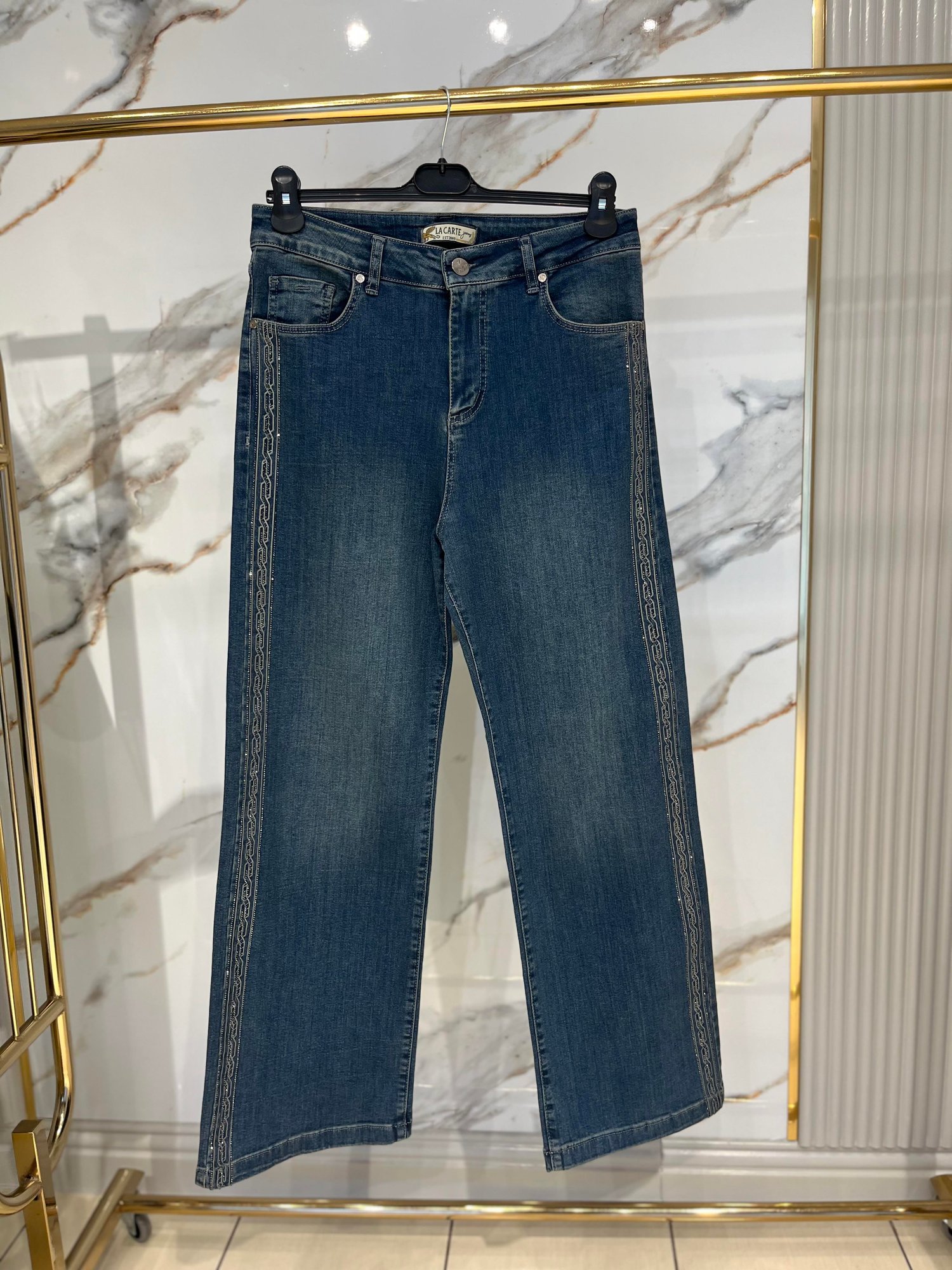Ak8022 Taşlı Bol Paça Jean