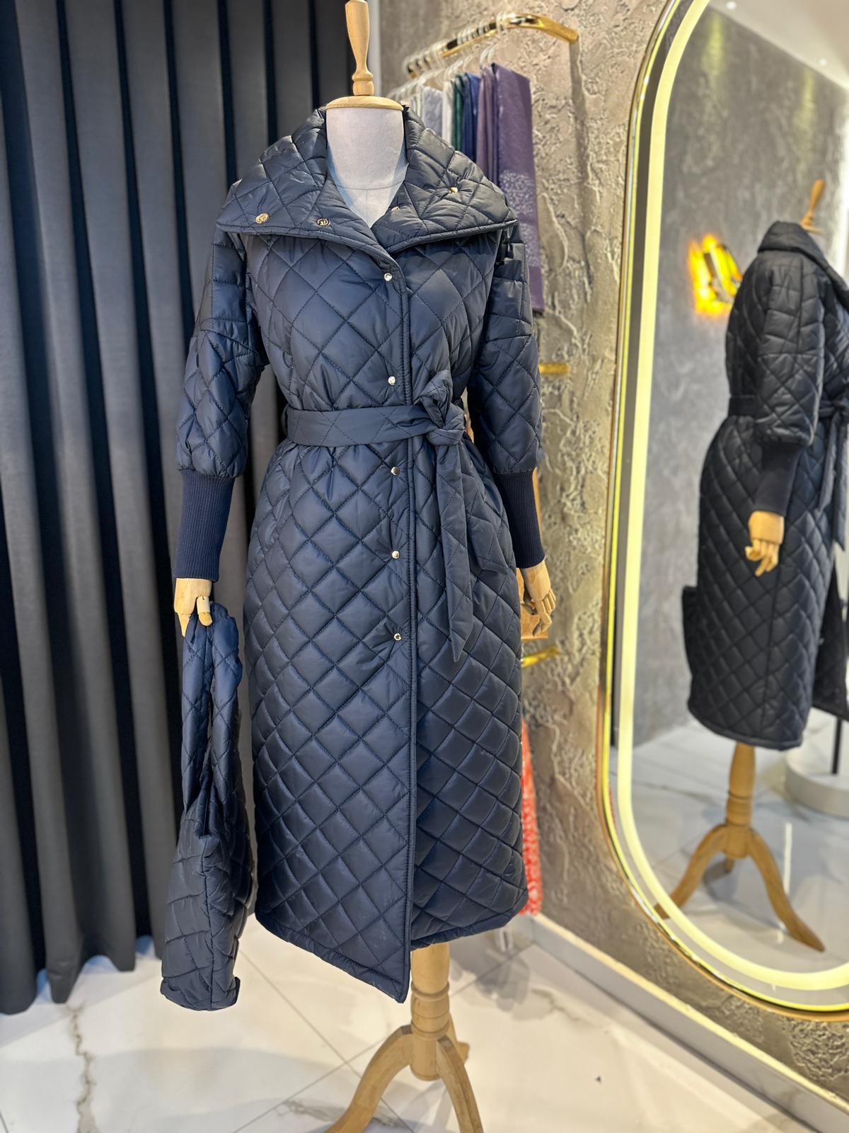Missemramiss 4104 Çantalı Kapitone Kaban