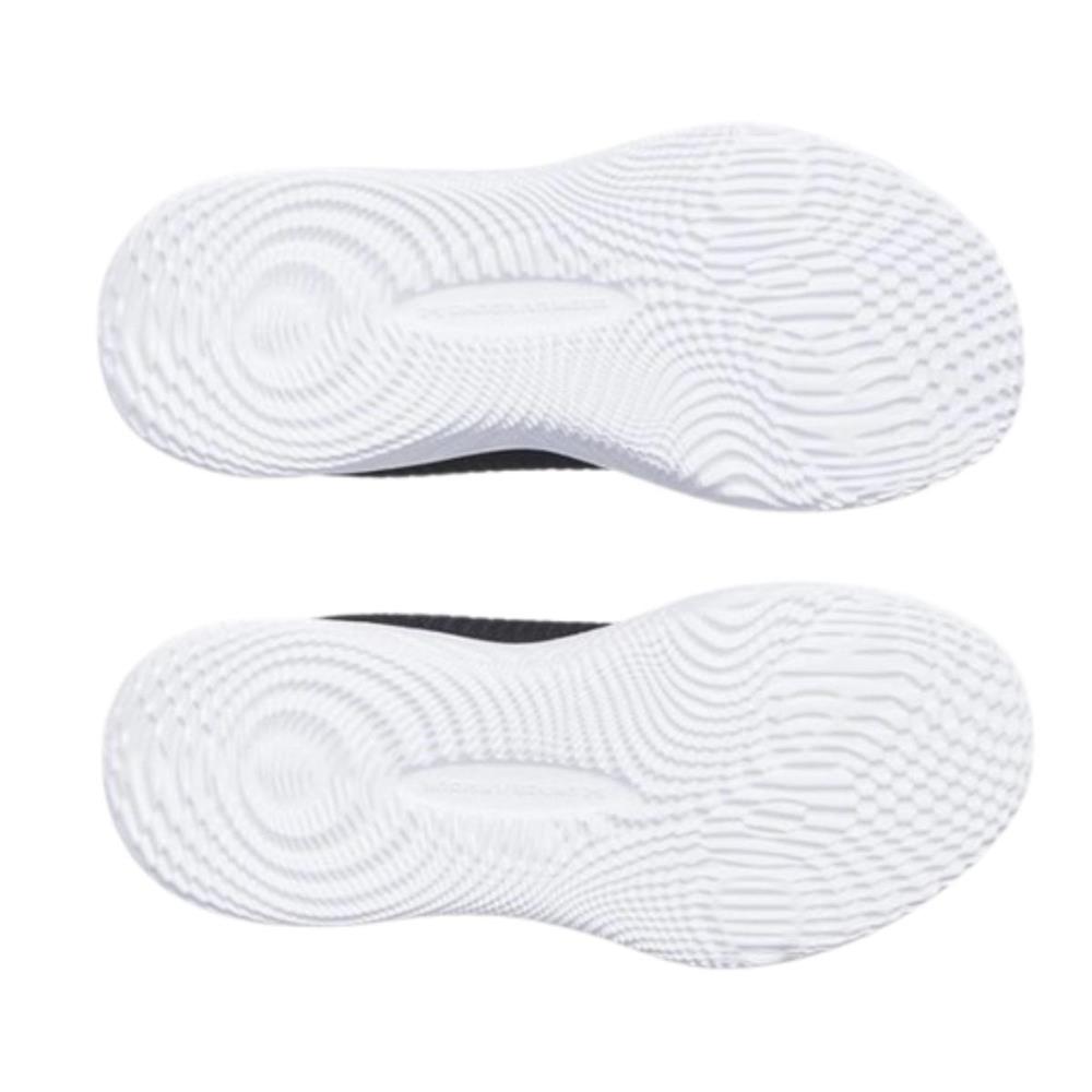 UA W Dynamic 2
