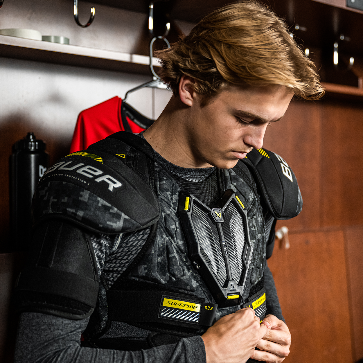 Bauer Supreme S23 M3 SENIOR Hokey Omuzluk