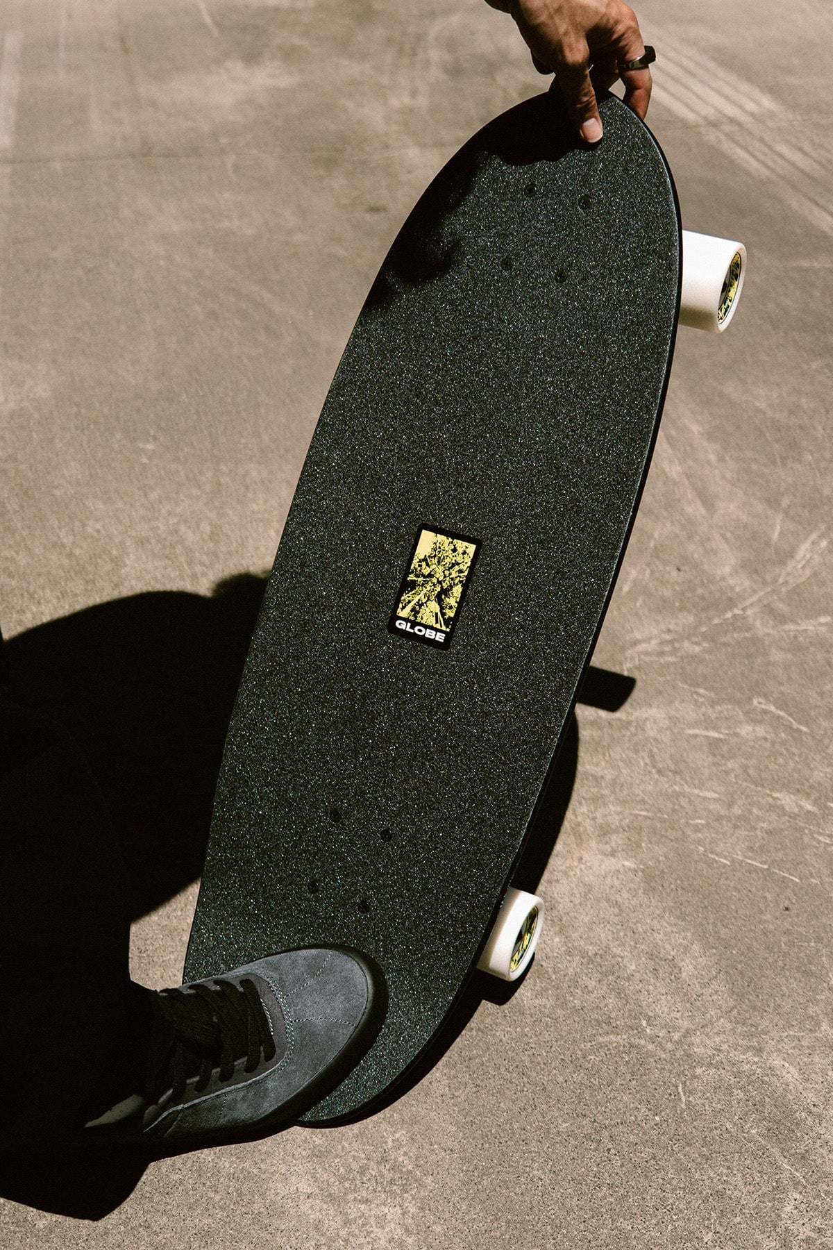 Globe FROTHY SURF SKATE - MISSION