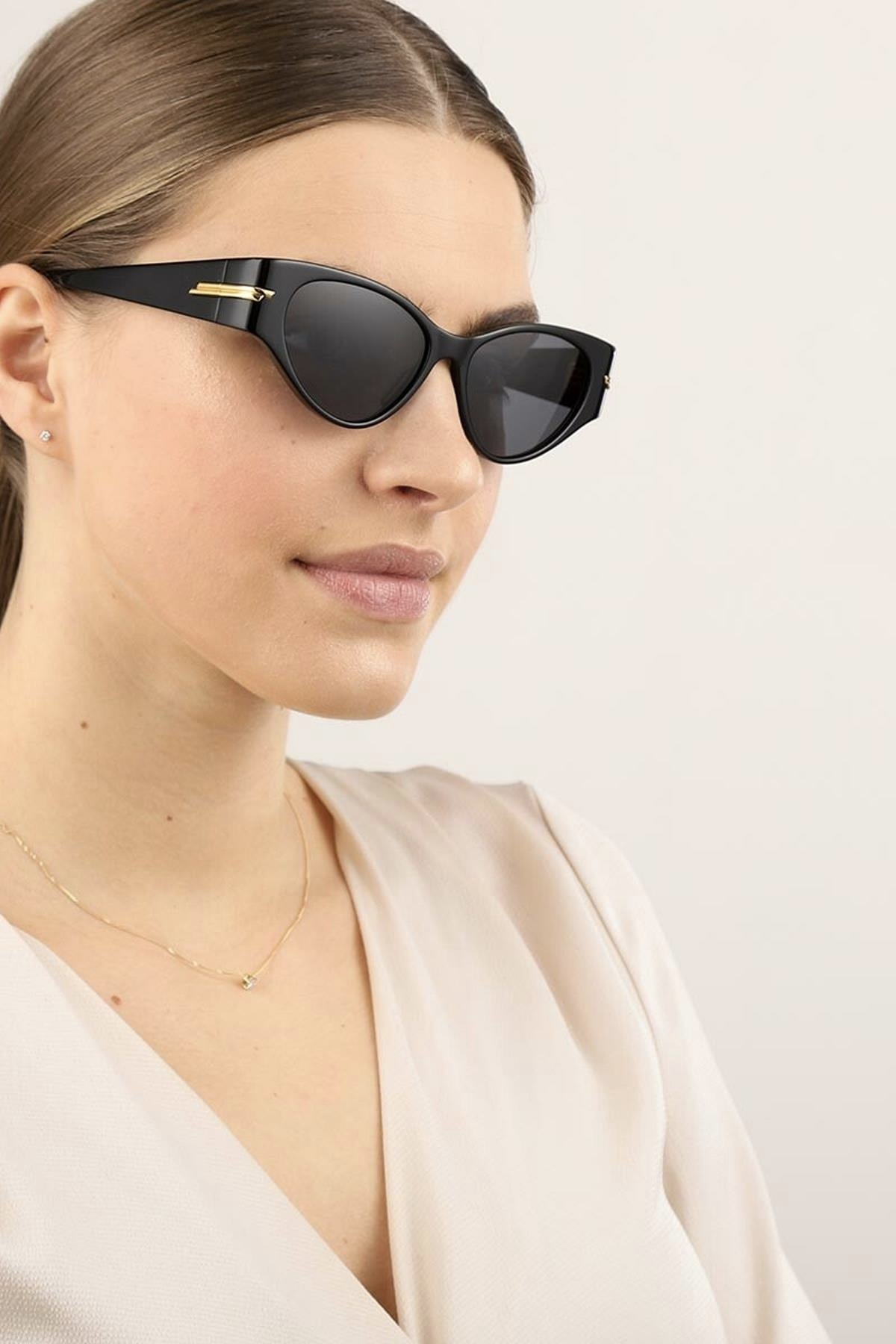 Bottega Veneta Kadın Güneş Gözlüğü BV1002S 001