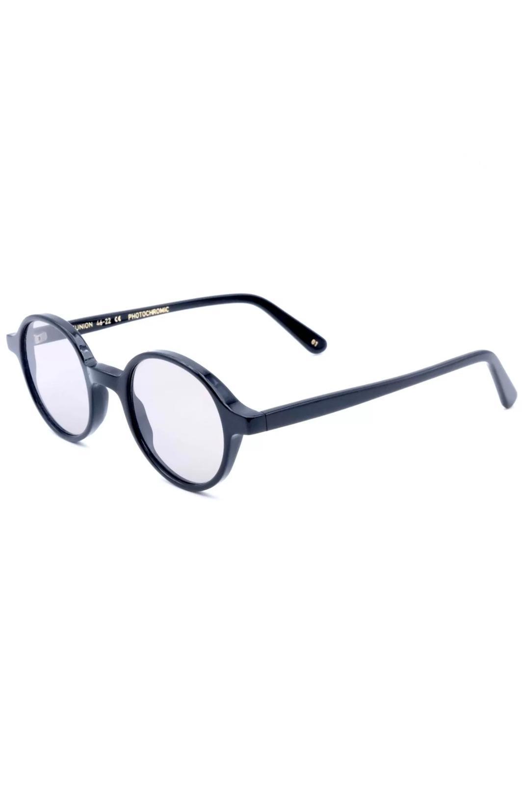 L.G.R Reunion Black 01 // Grey Photochromic