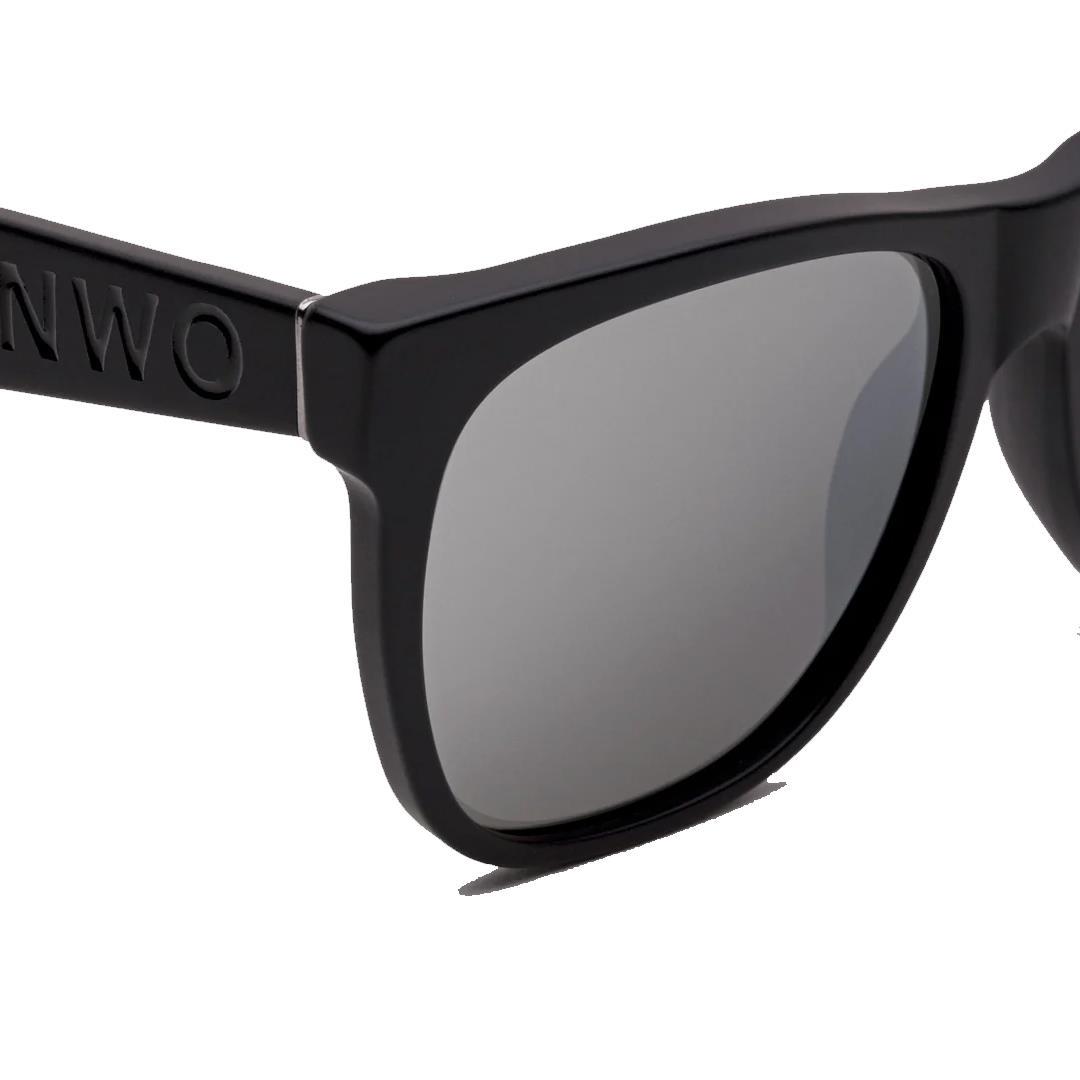 RETRO SUPER FUTURE DAU NWO