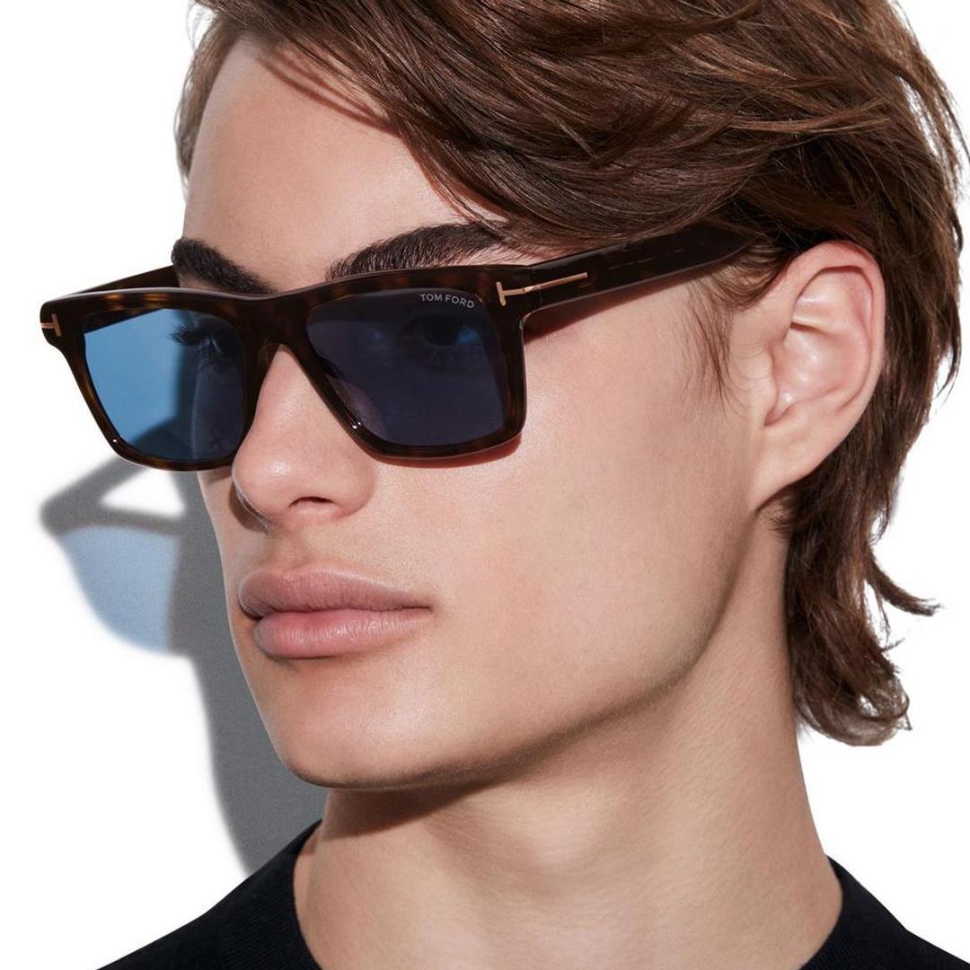 TOM FORD BUCKLEY UNISEX FT09065652V