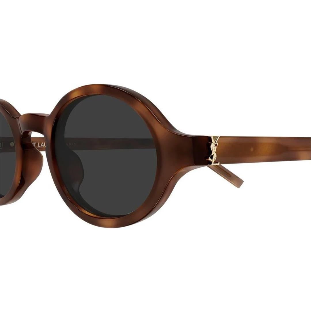 YVES SAINT LAURENT M161 003