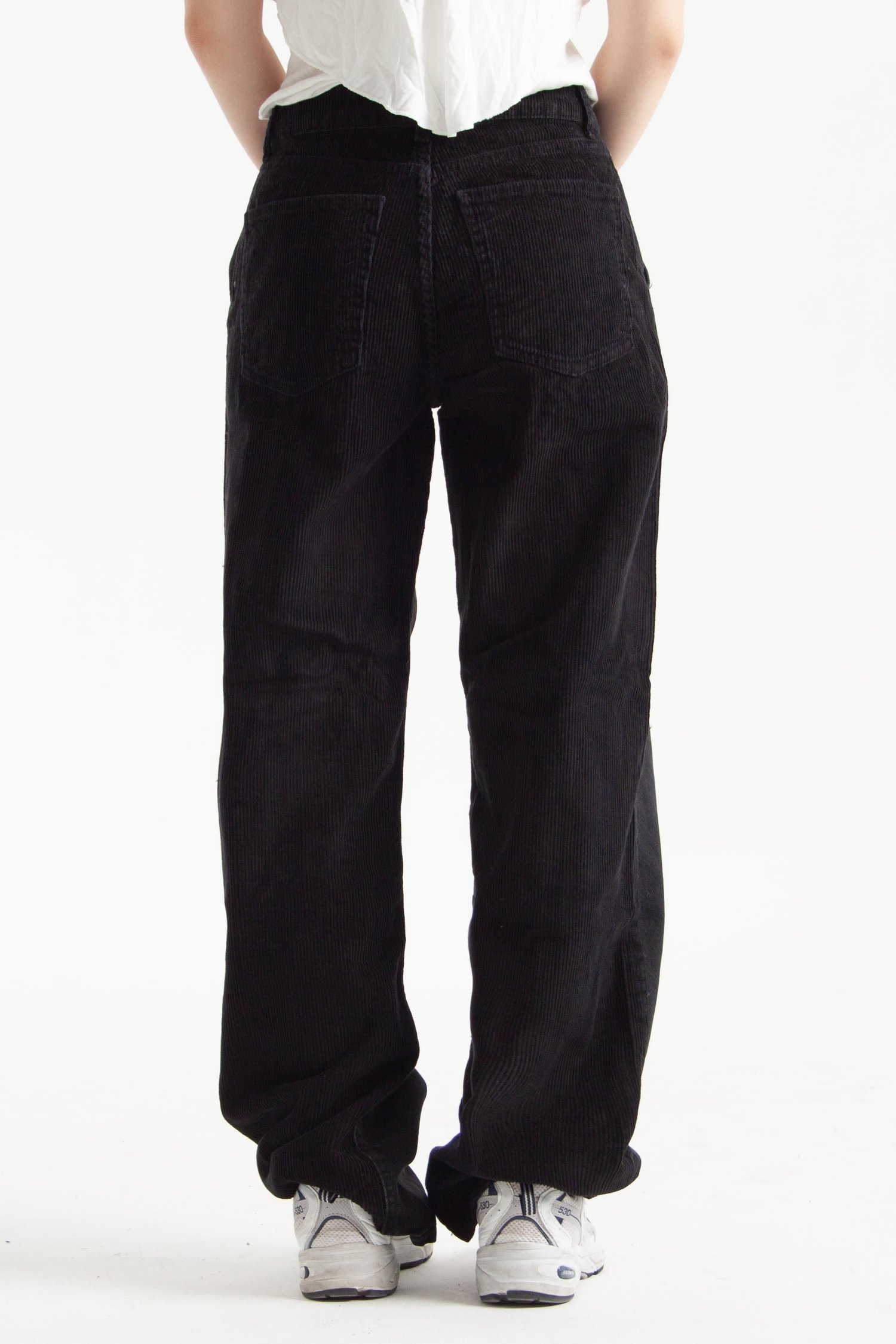 Antrasit Arkası Kadife Loose Fit Jean