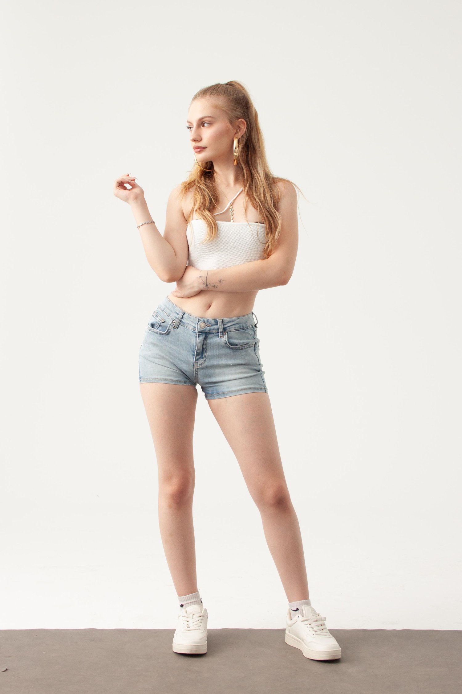 Buz Mavi Mini Denim Şort