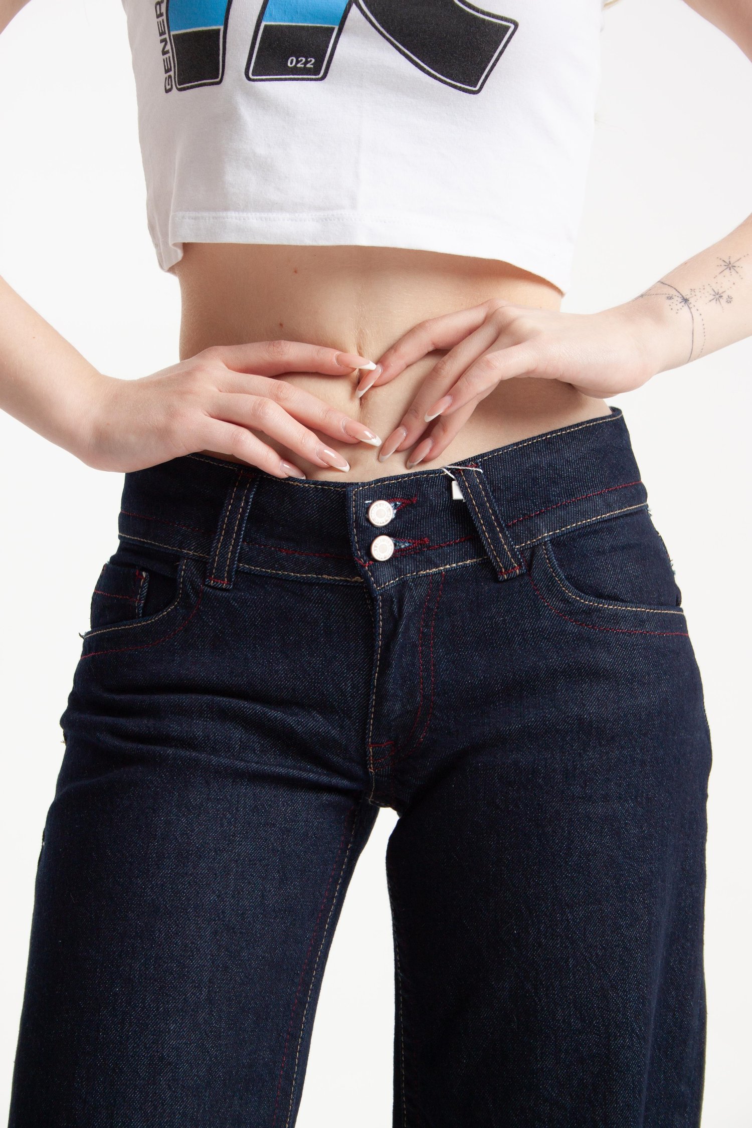 Koyu İndigo Viscon Kumaş Straight Jean