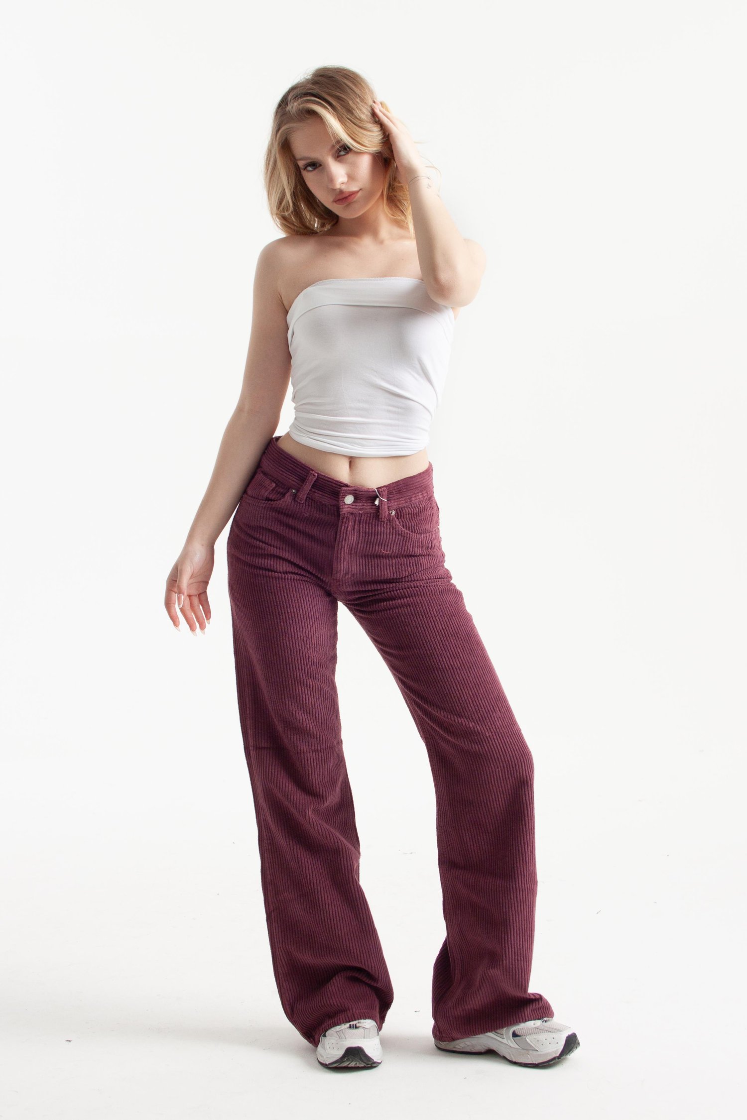Koyu Mürdüm Kadife Kumaş Straight Jean