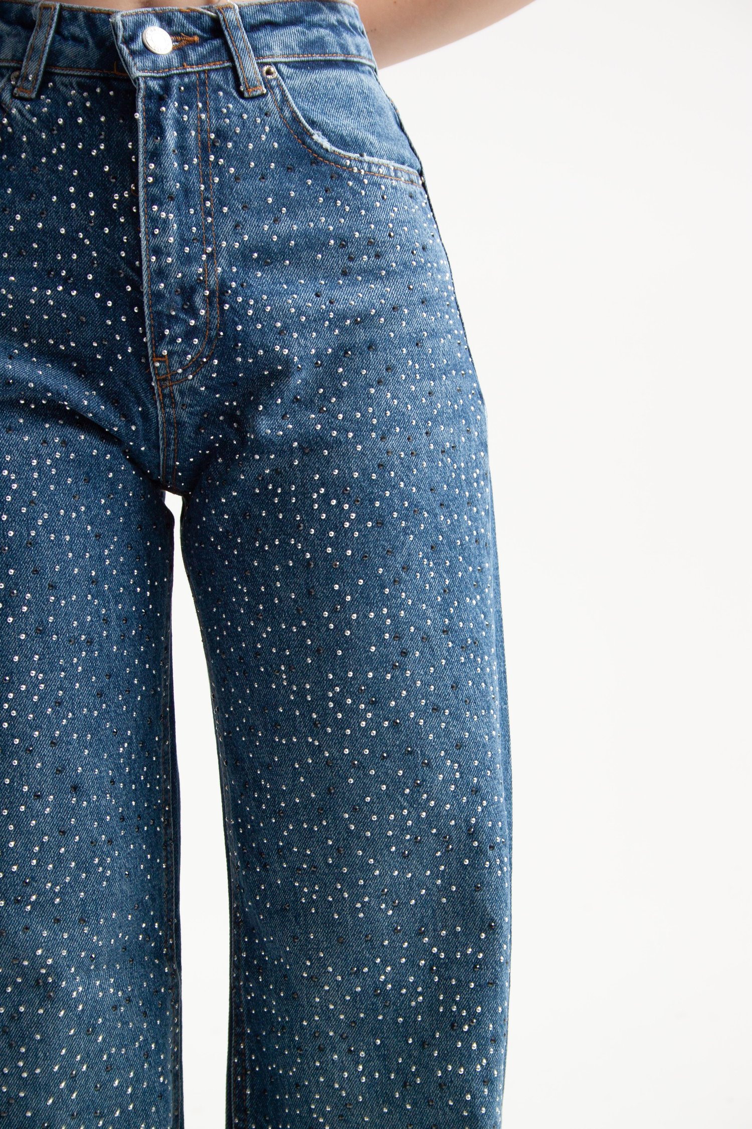 Mavi Taşlı Straight Jean