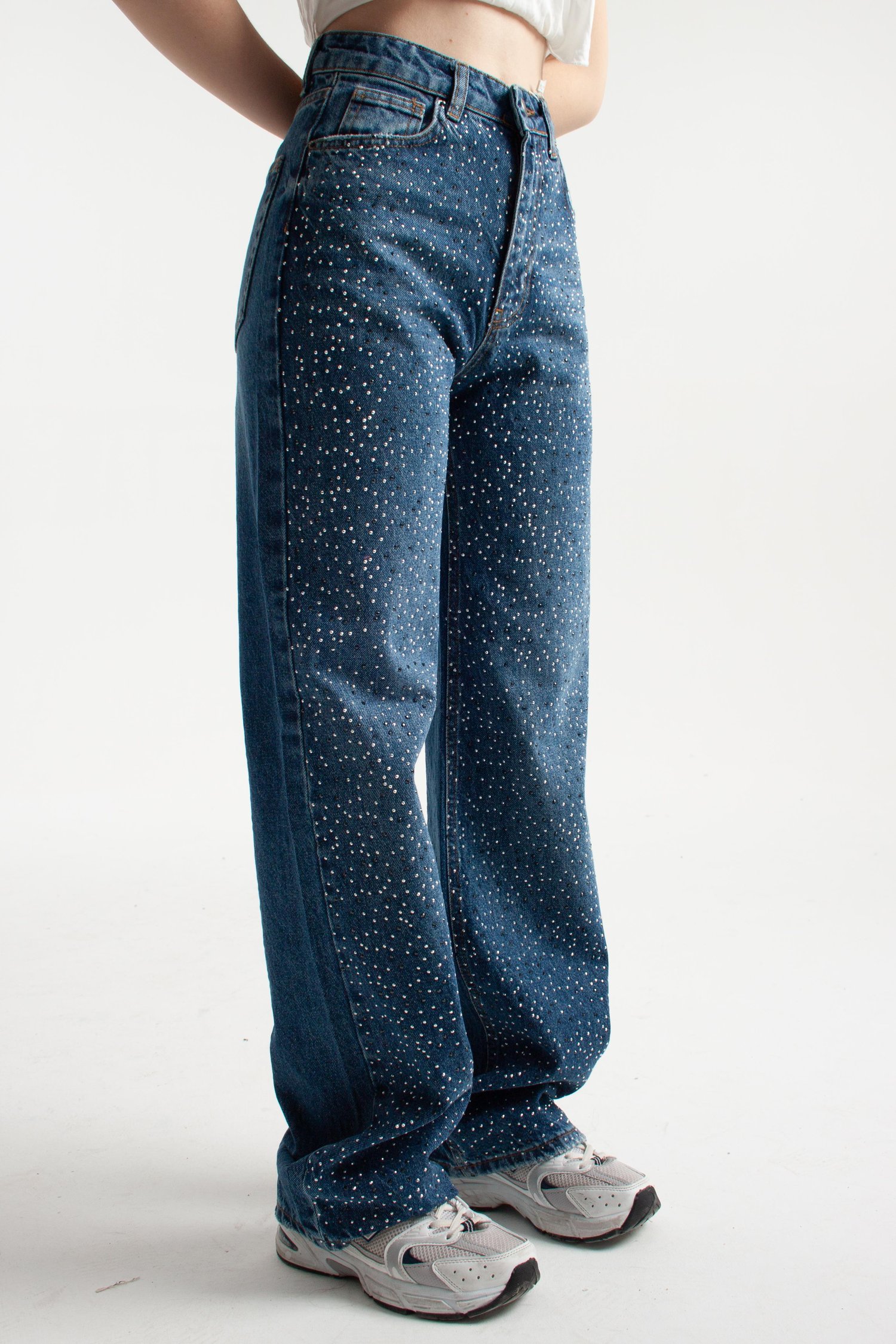 Mavi Taşlı Straight Jean