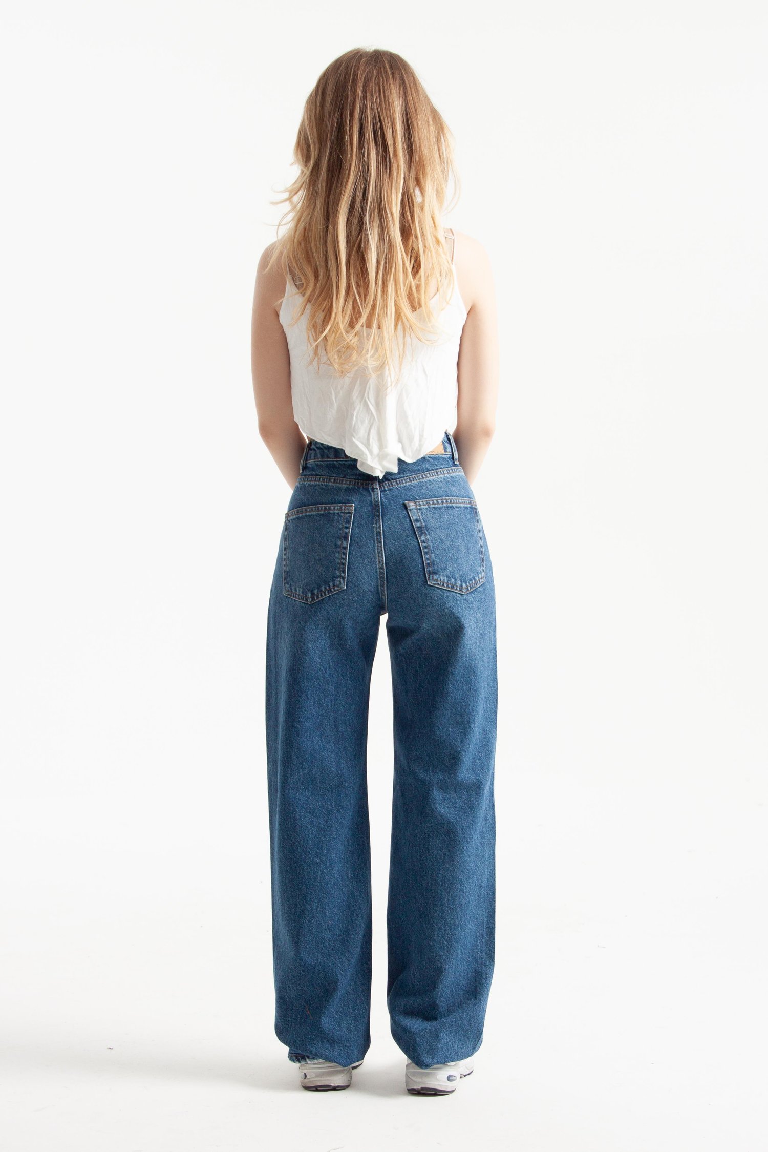 Mavi Taşlı Straight Jean