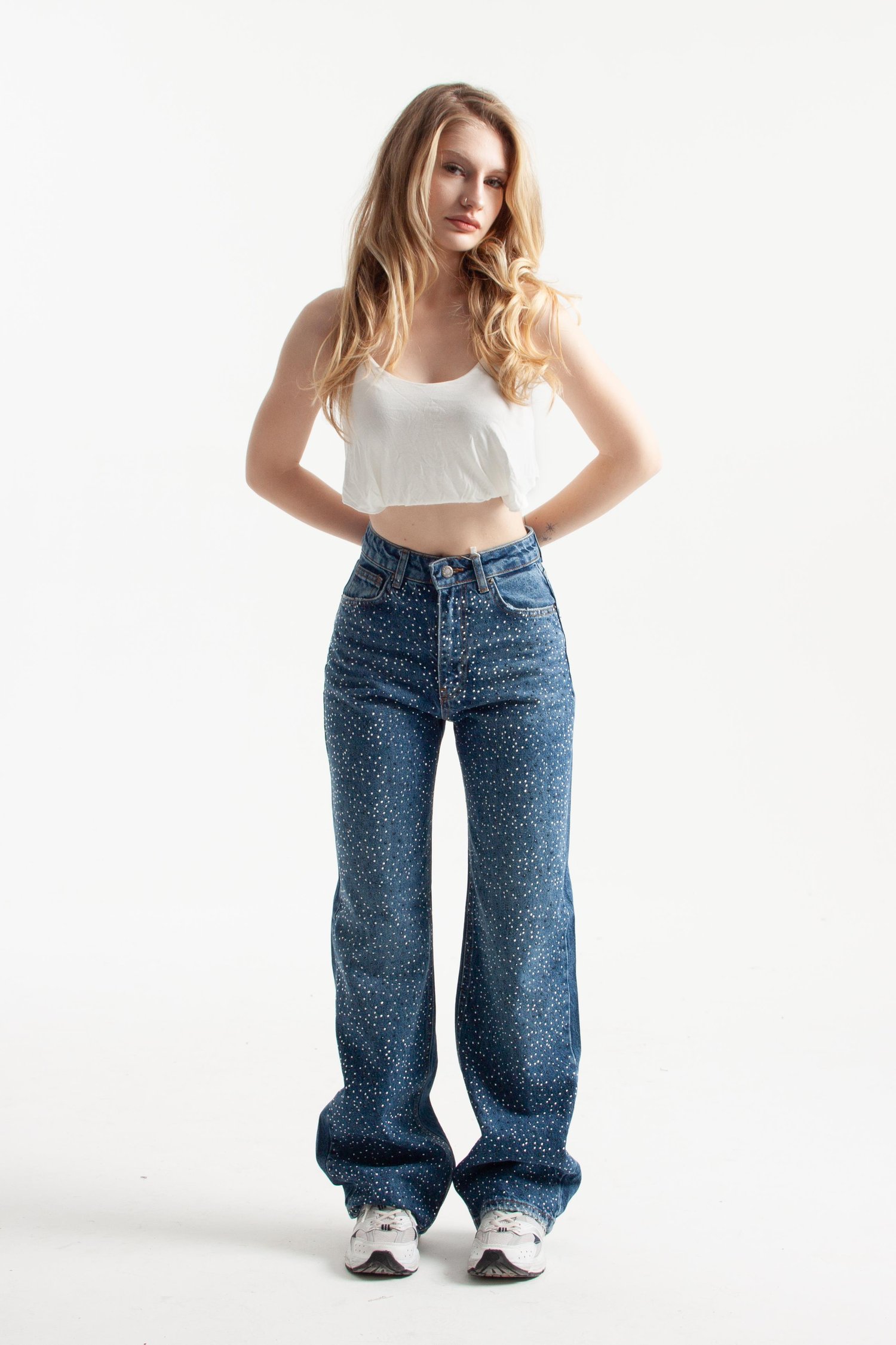 Mavi Taşlı Straight Jean