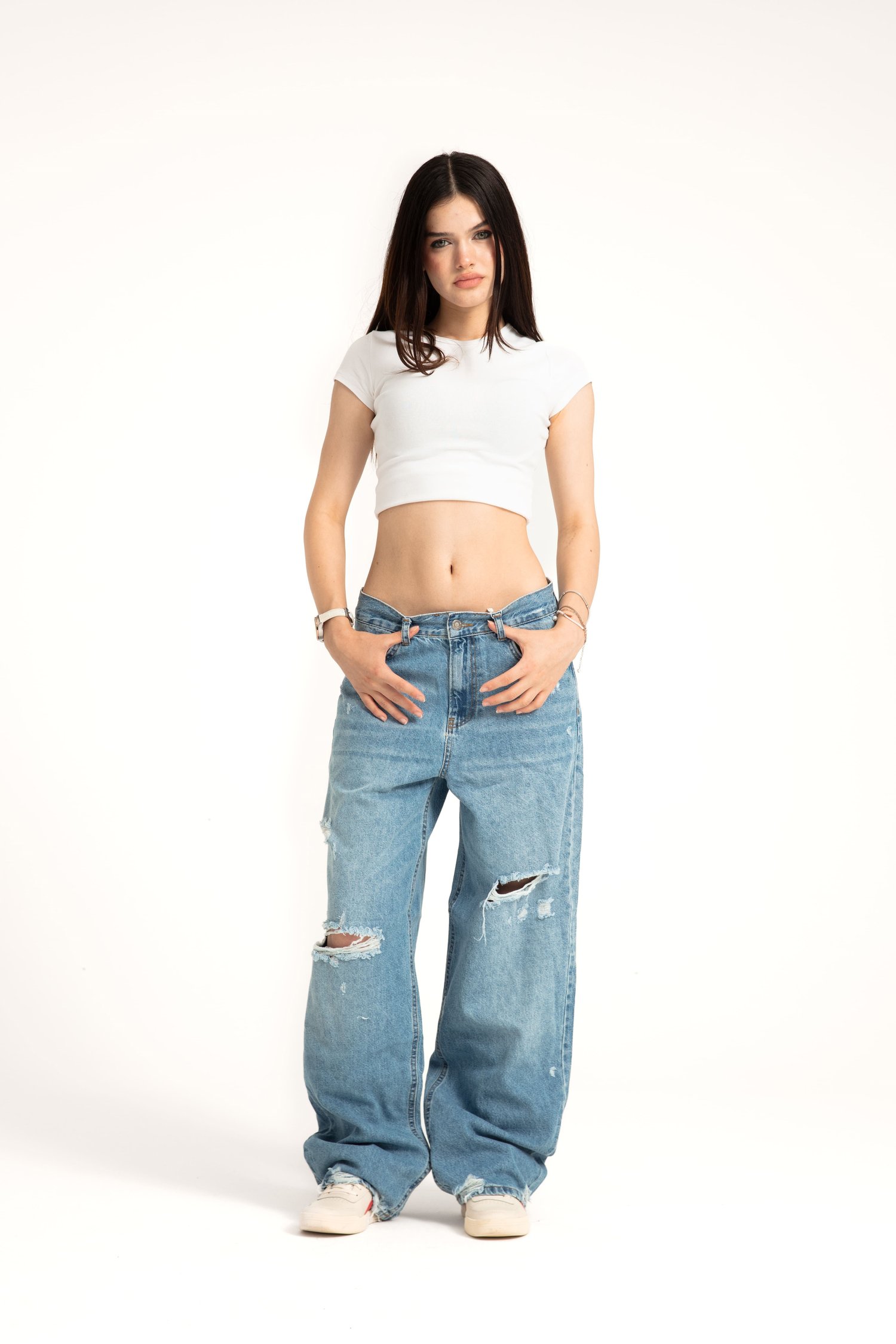 Mavi Yırtıklı Loose Fit Jean