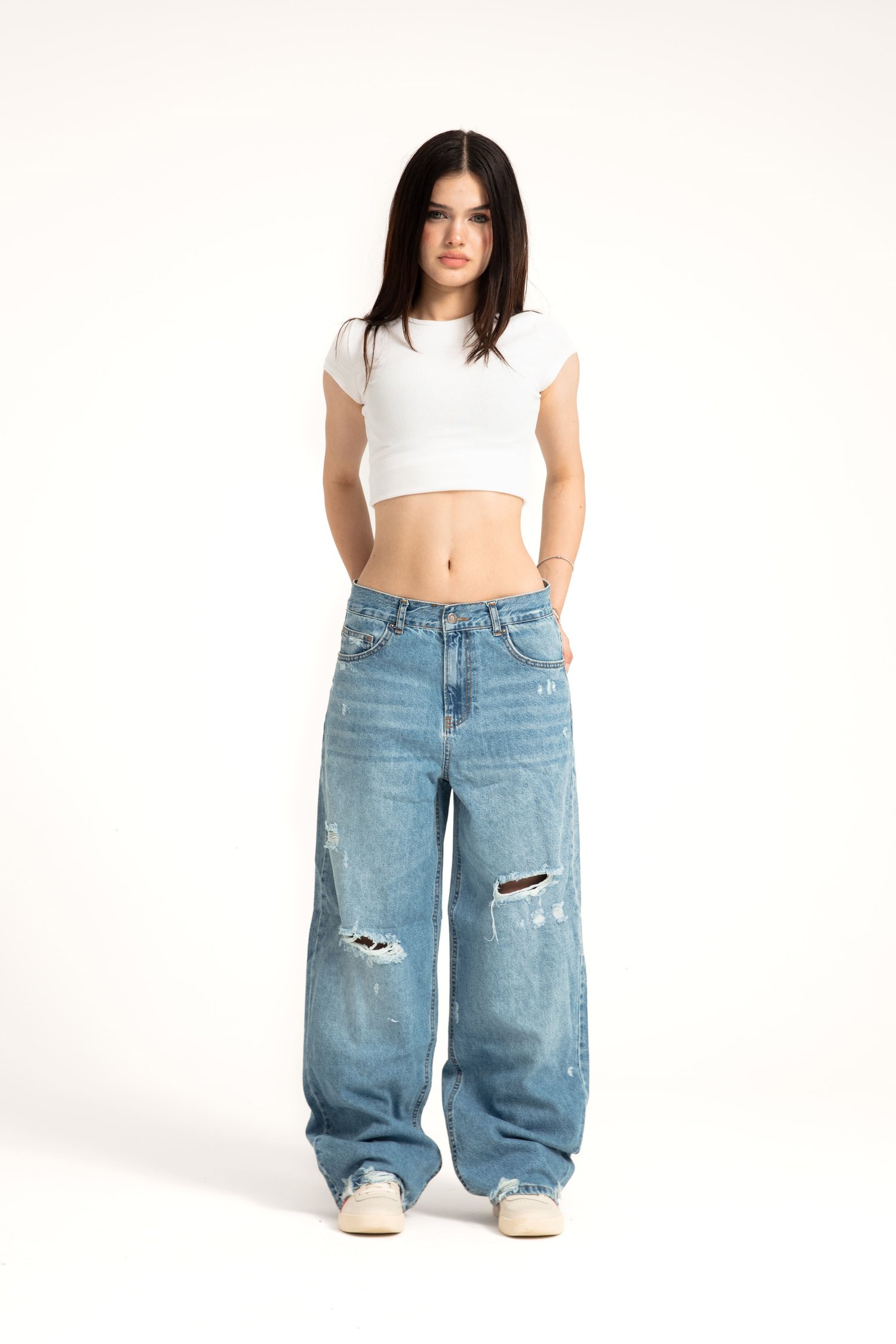 Mavi Yırtıklı Loose Fit Jean