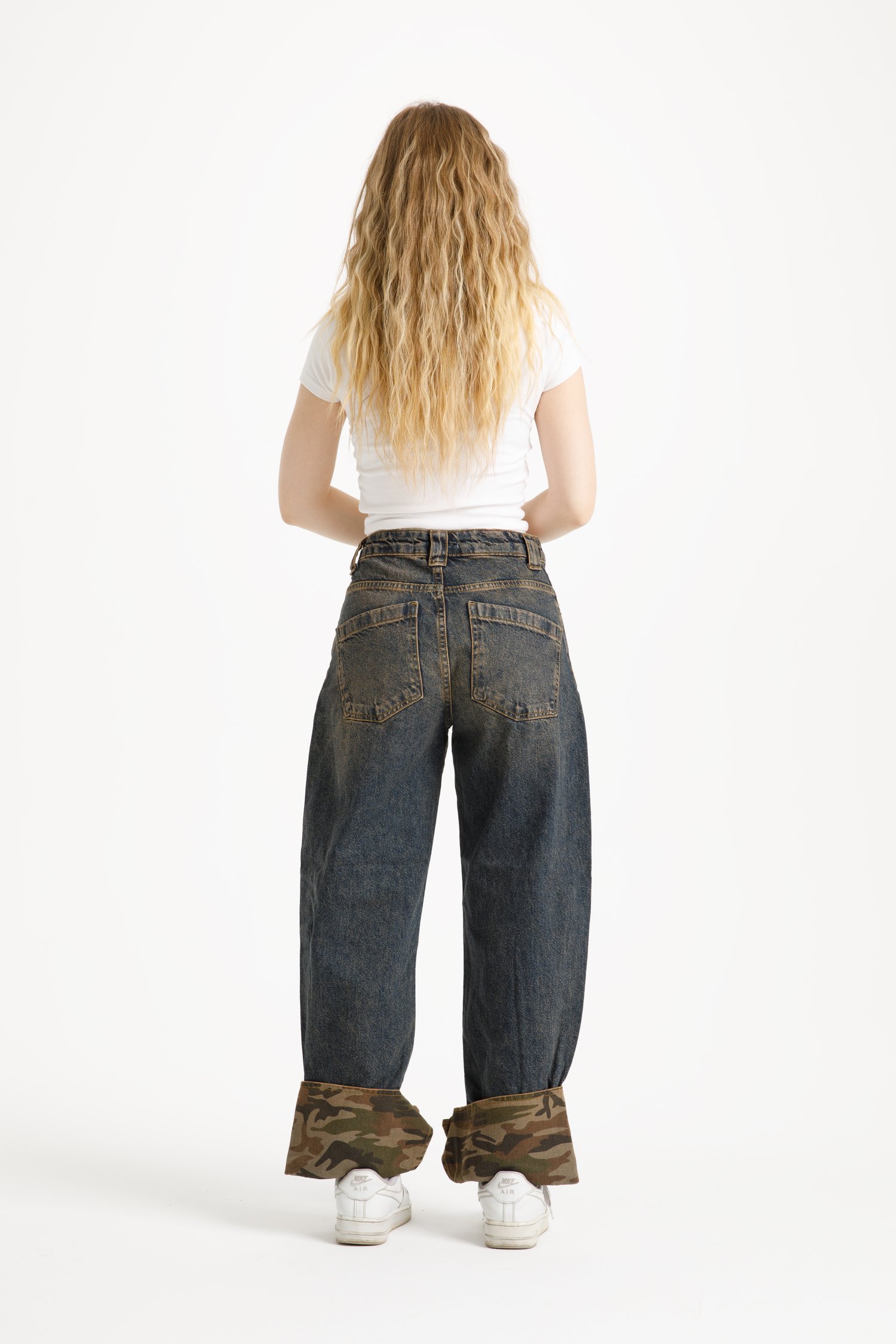 Paça Detaylı Crop Barrel Jean