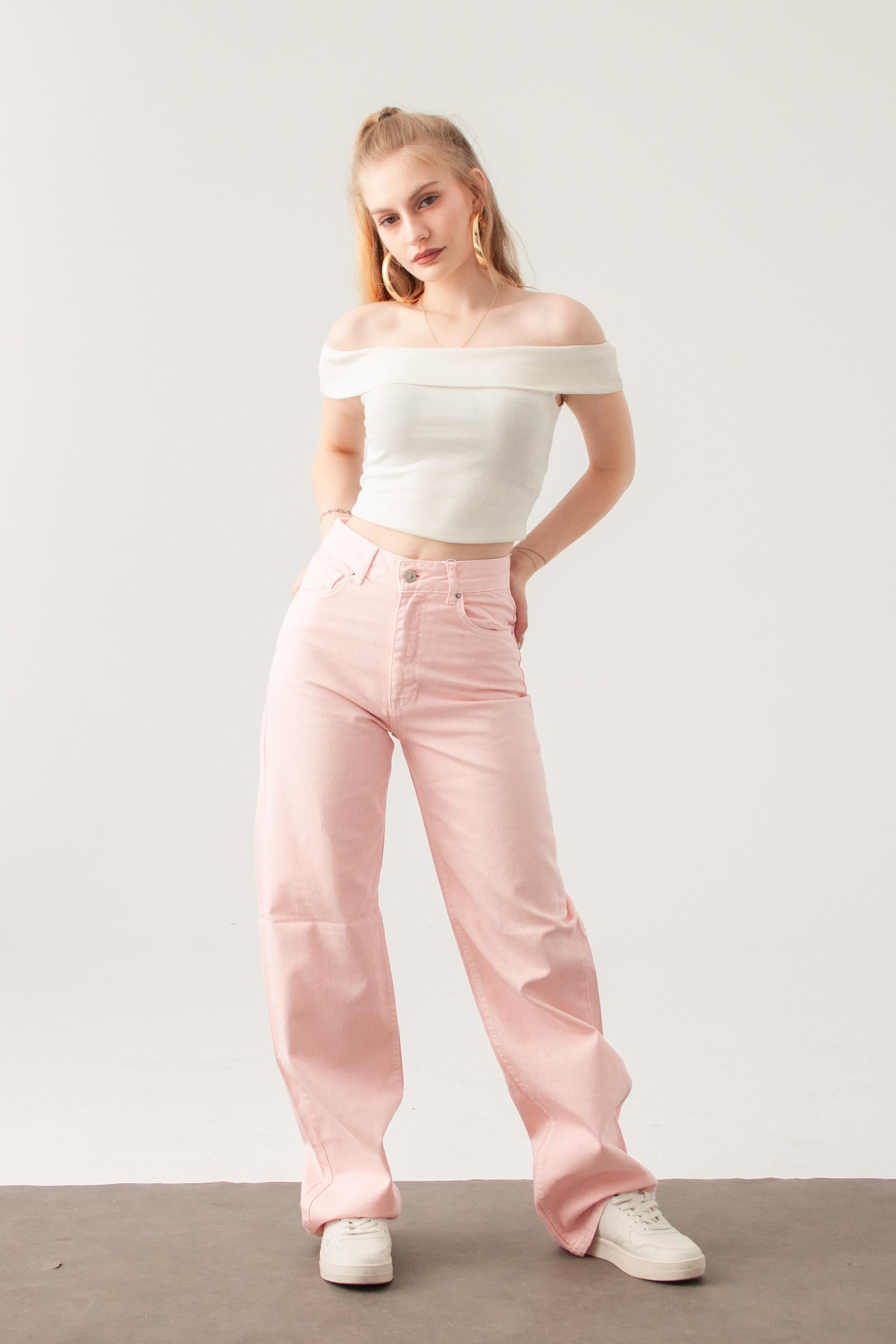 Pembe Straight Jean