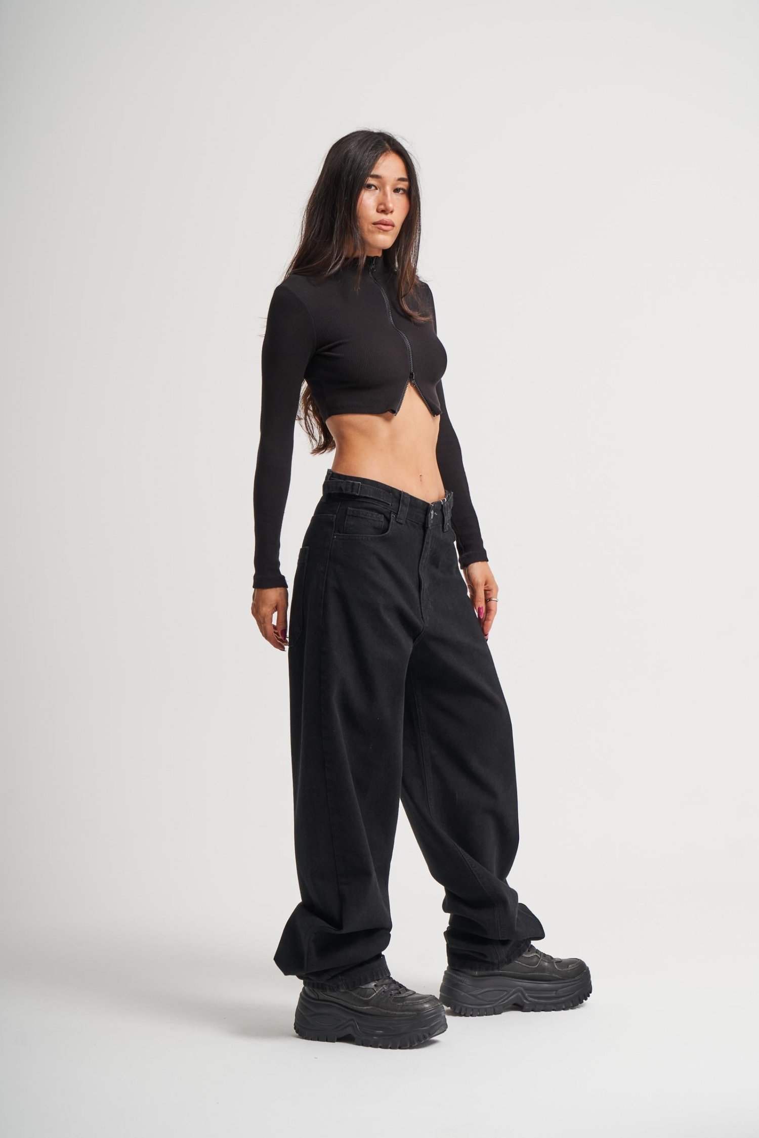 Siyah Kemer Detay Wide Leg Jean