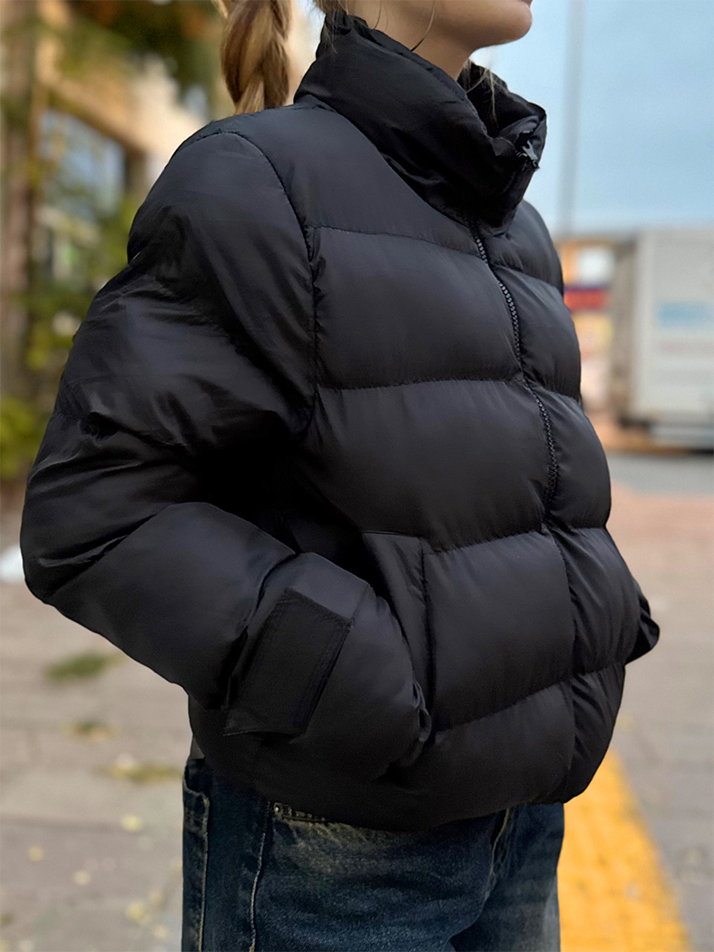 Siyah Şişme Mont