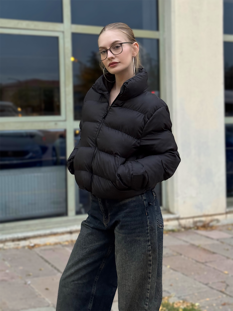 Siyah Şişme Mont