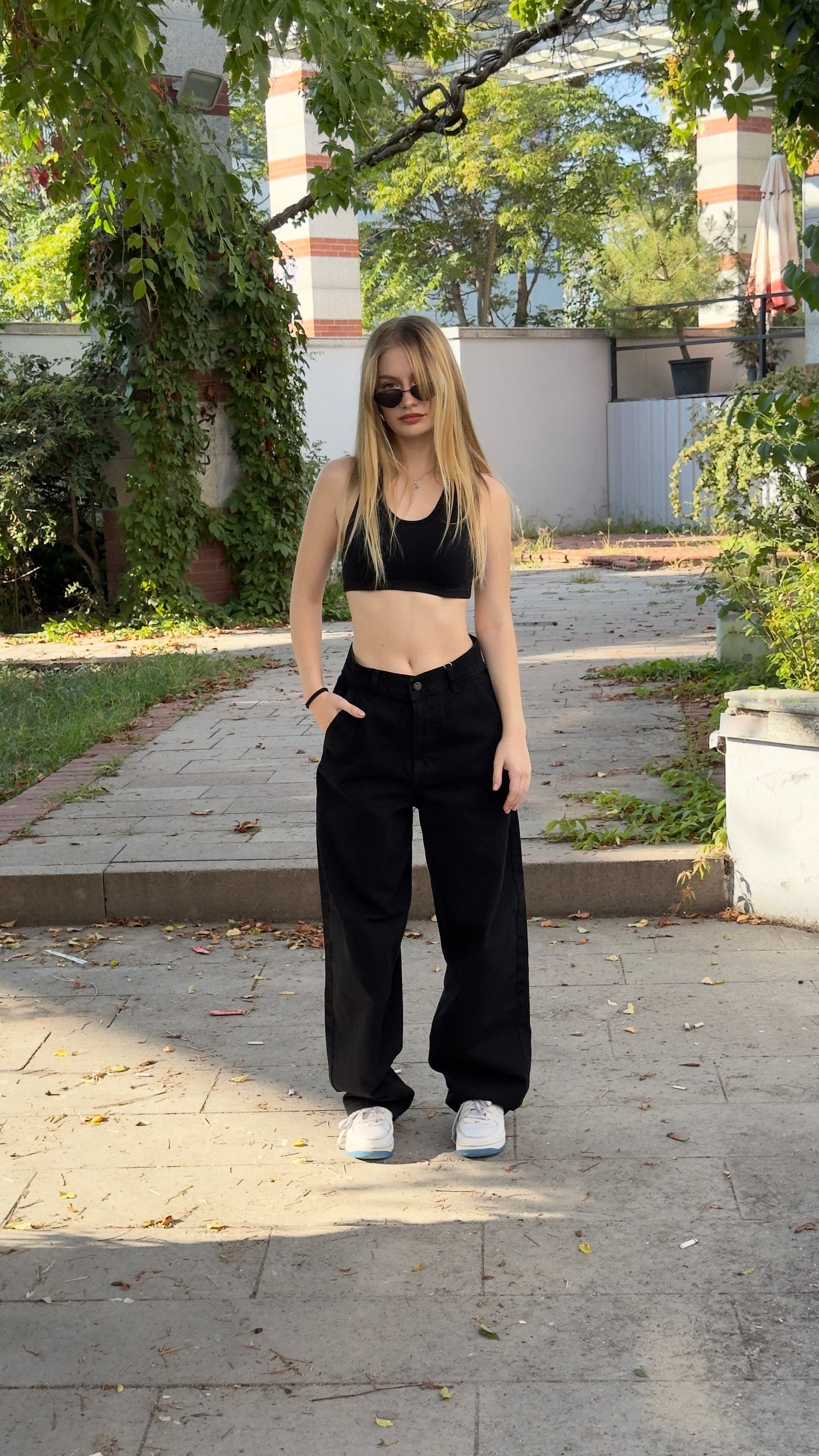 Siyah Skater Jean