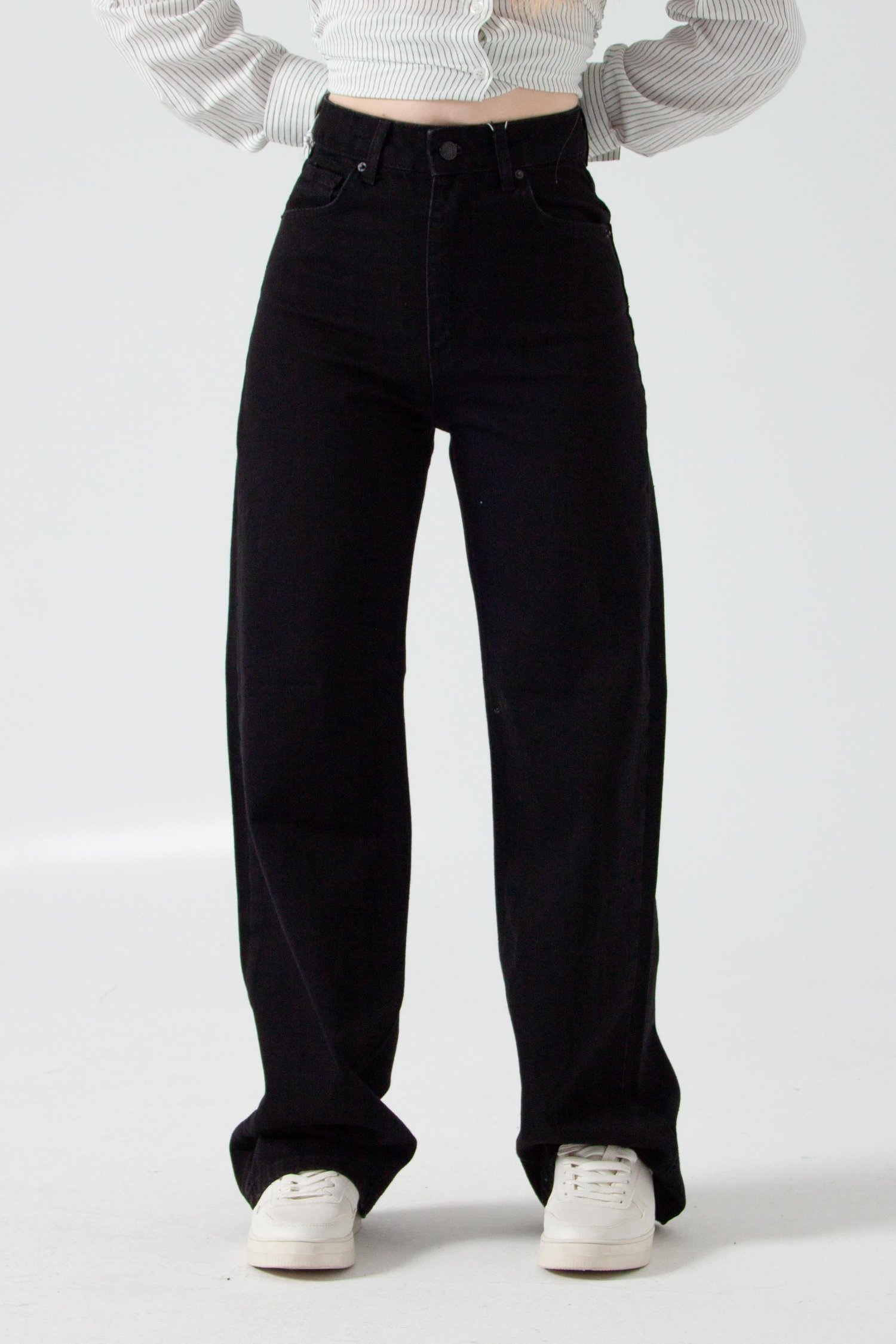 Siyah Straight Jean