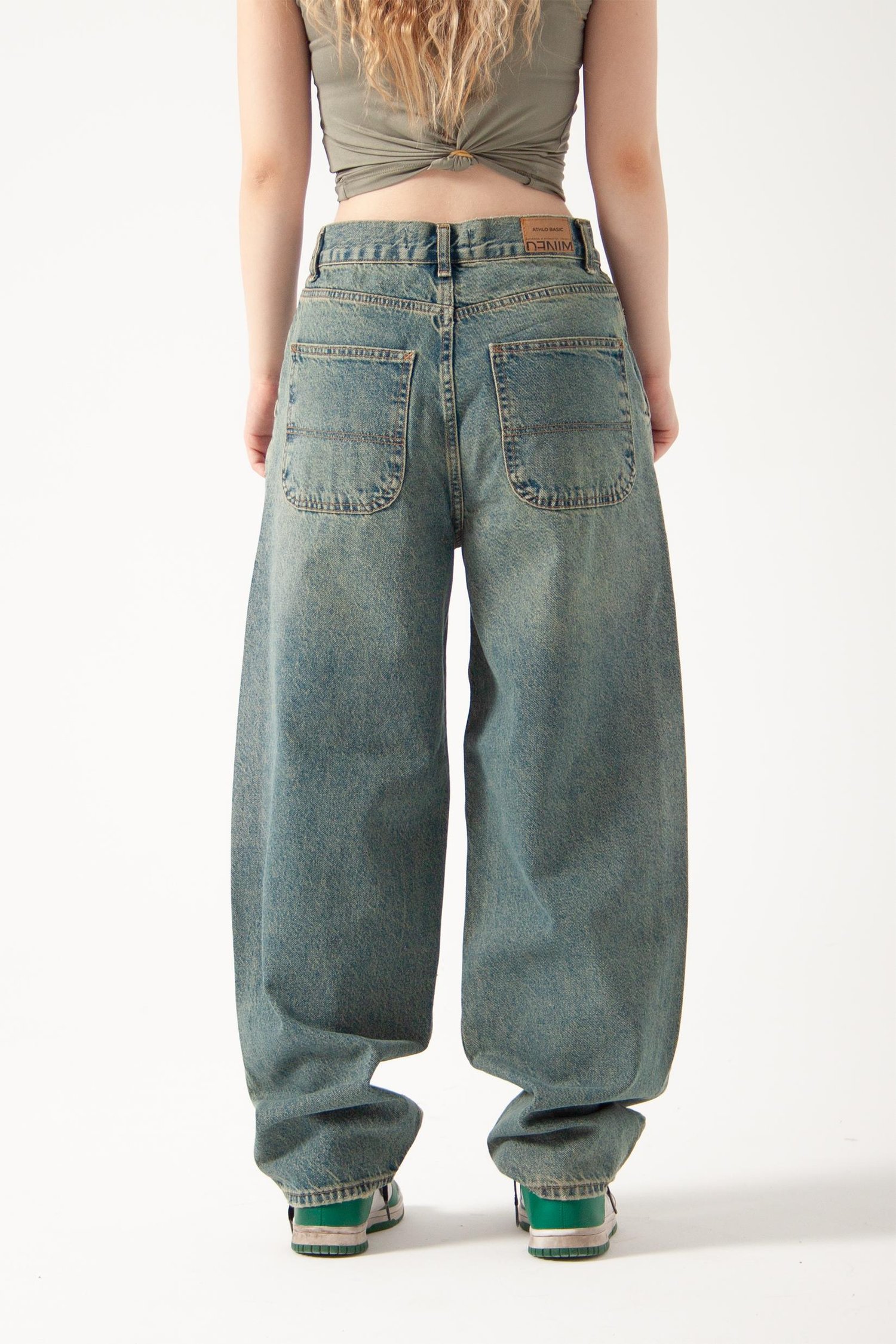 Soluk Mavi Tint Skater Jean