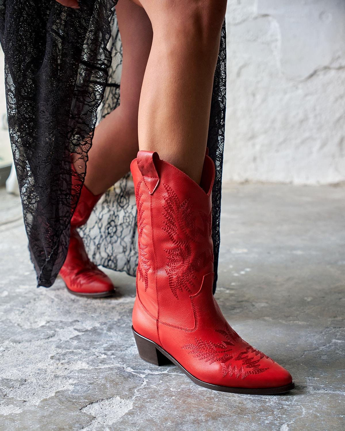 COMMUT KIRMIZI DERİ KOVBOY BOT