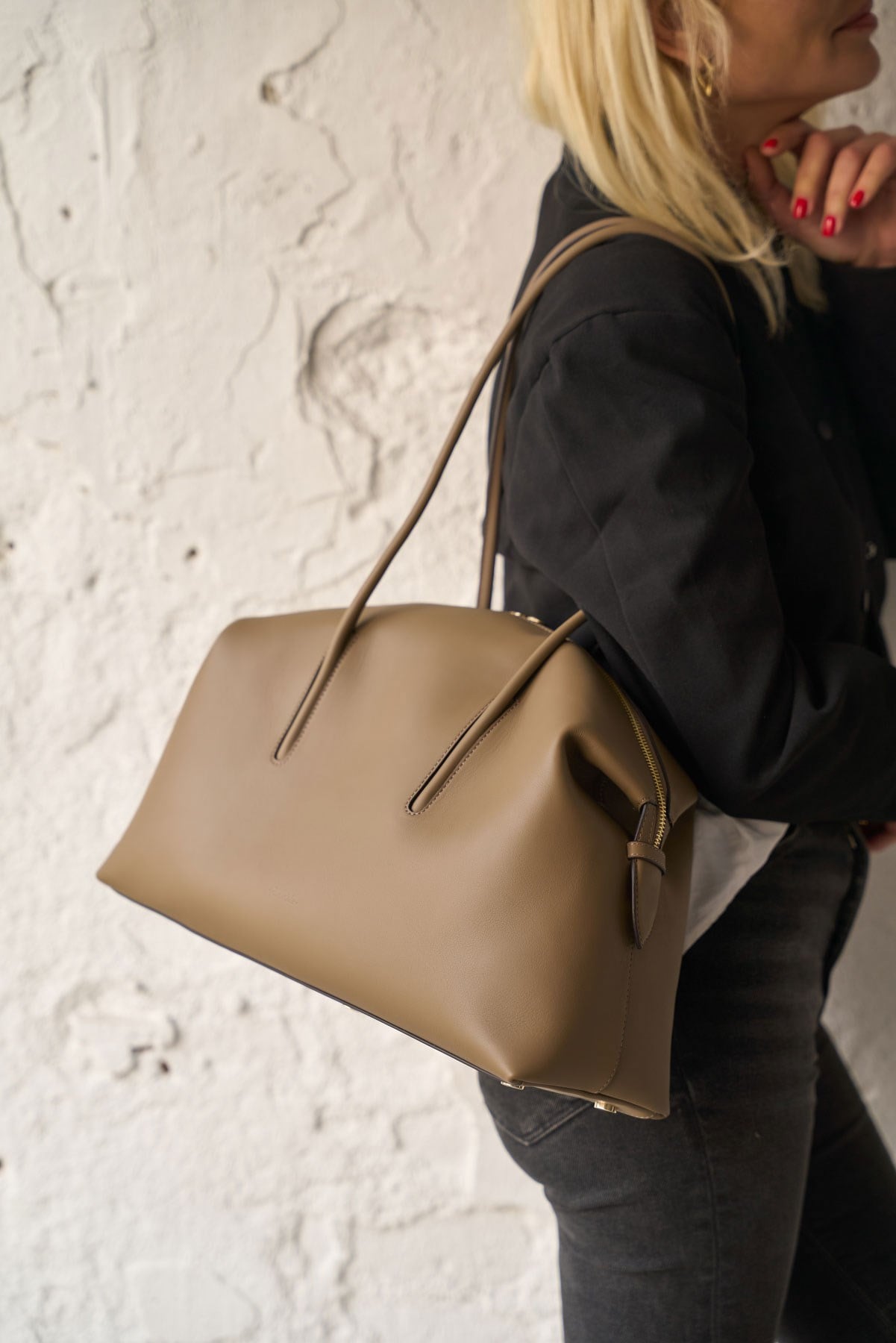 KÖLN VİZON DERİ ÇANTA