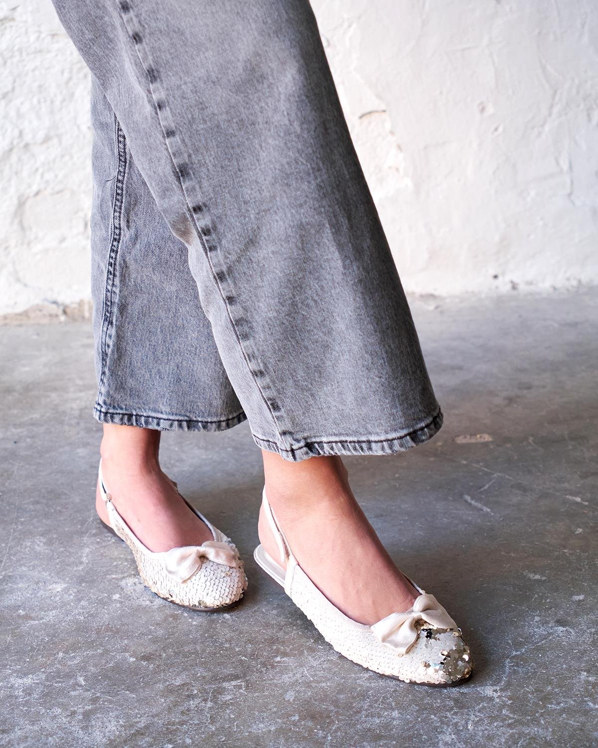 LAURE BEJ PULLU SANDALET