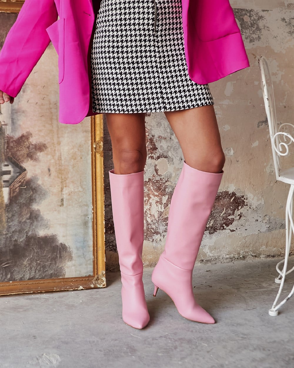 MOST PEMBE 