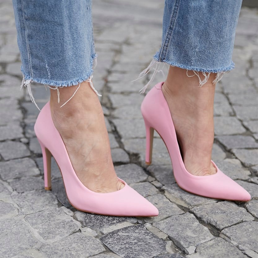 PEMBE STİLETTO