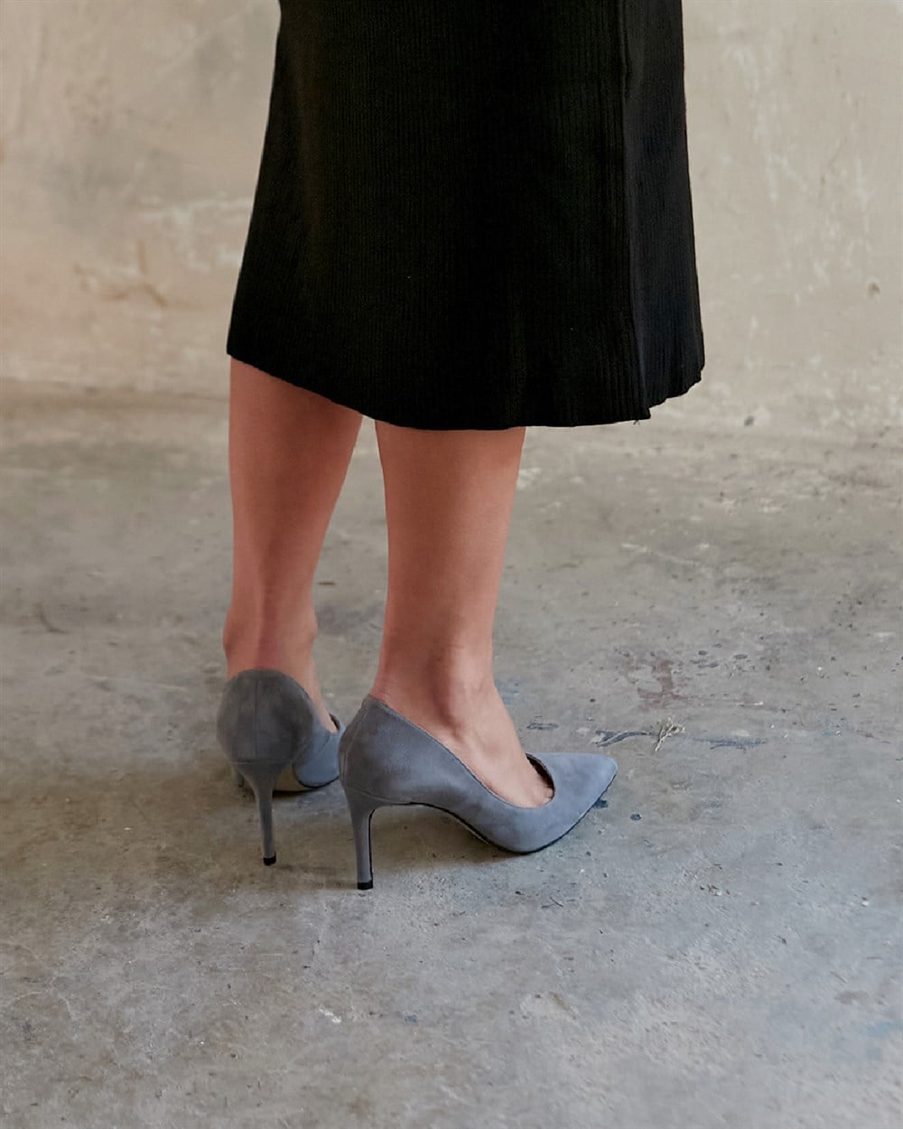 SİTY 8 CM GRİ SÜET STİLETTO