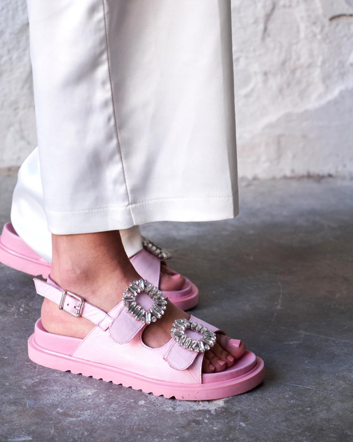 TEMP PEMBE RUGAN TAŞLI SANDALET