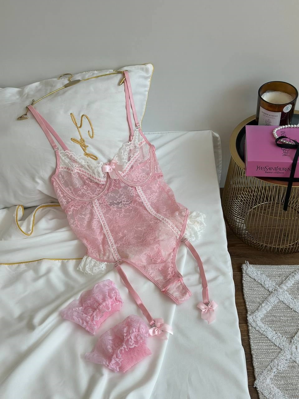 VELLORA LACE JARTİYERLİ BODY SET