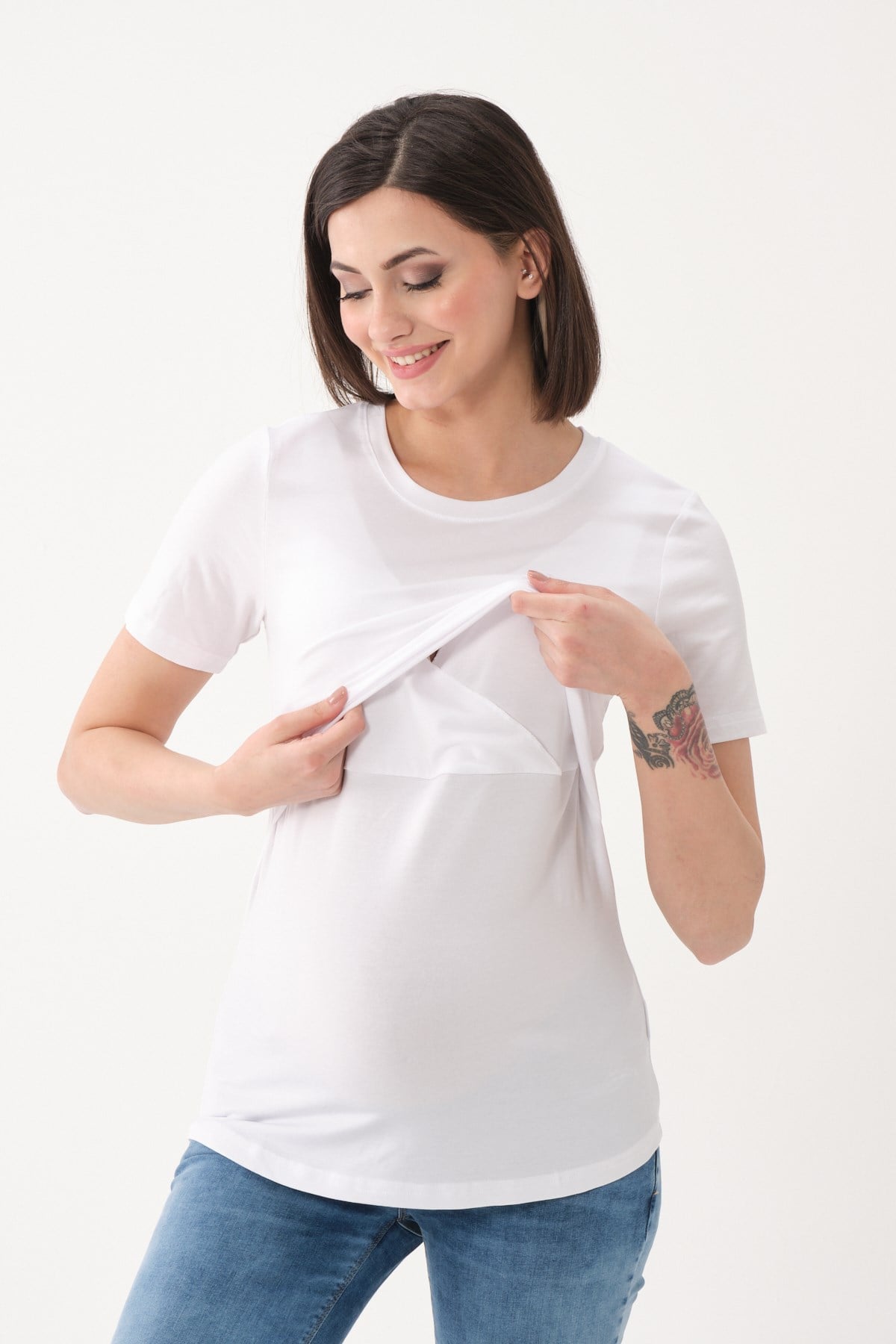 Busa Hamile Emzirme Detaylı Kısa Kollu T-Shirt Beyaz