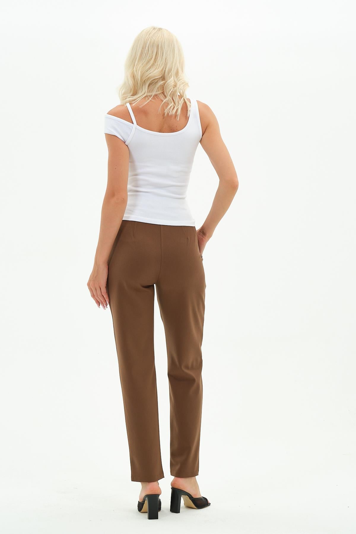 Busa Hamile Esnek Karın Bantlı Beli Ayarlı Kışlık Mom Fit Gabardin Pantolon Kahverengi